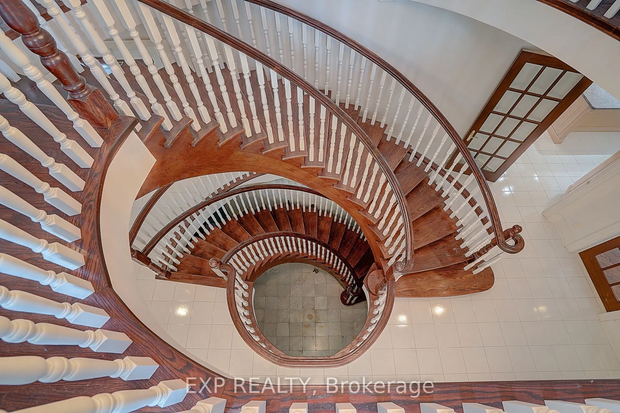 77 Silver Fox Place