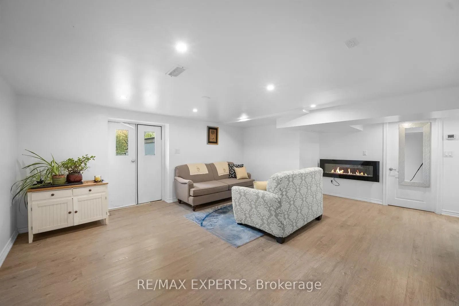 2821 Mt Albert Road