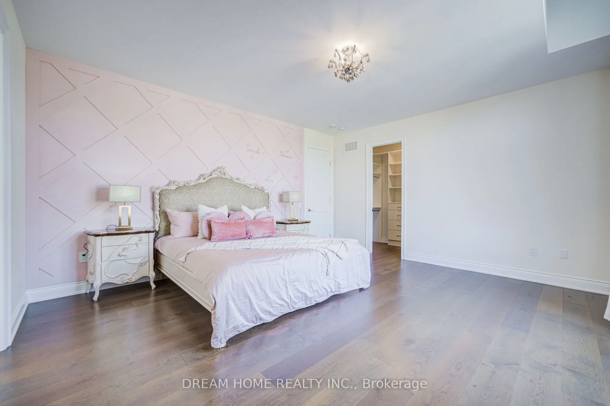 140 Lady Jessica Drive