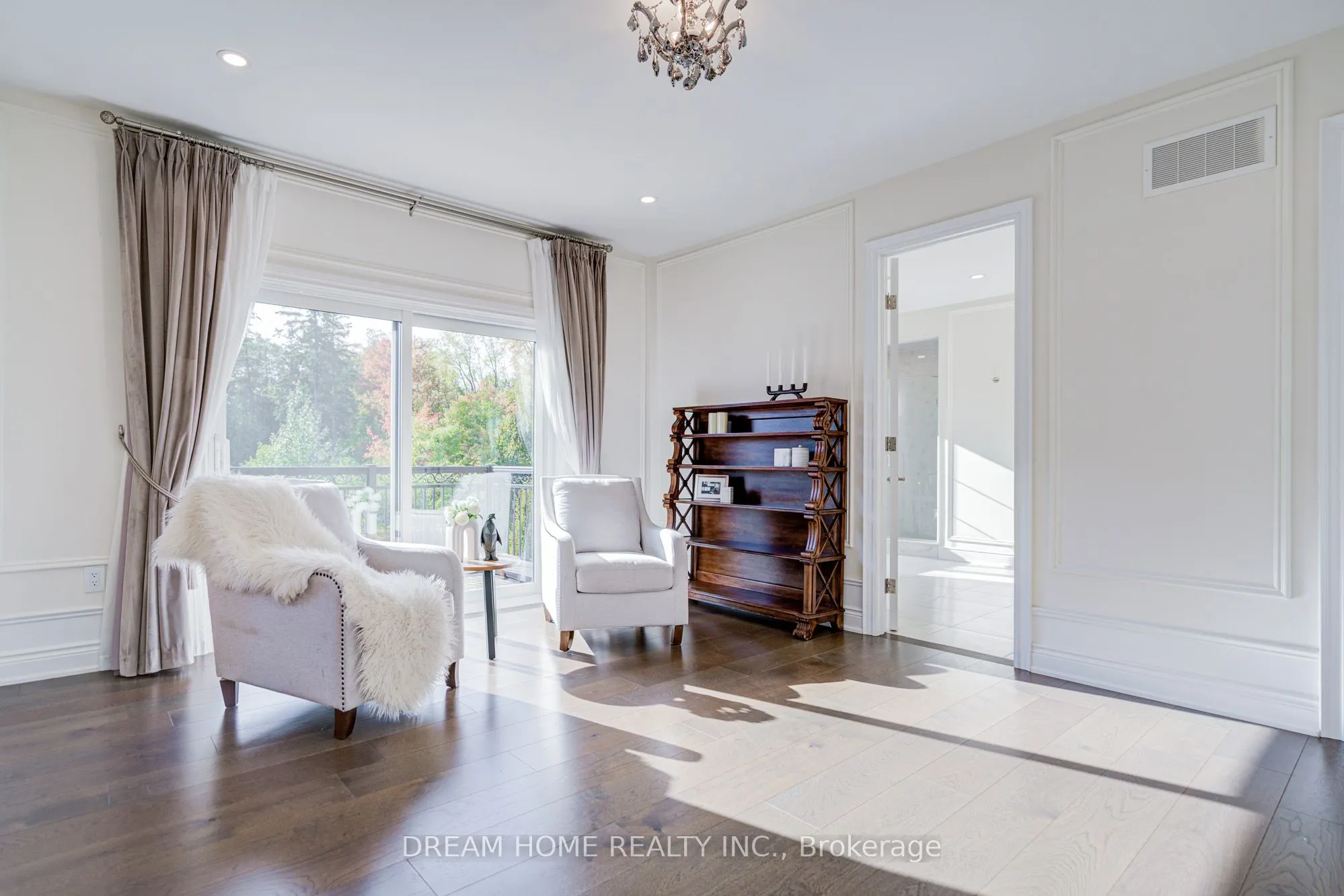 140 Lady Jessica Drive