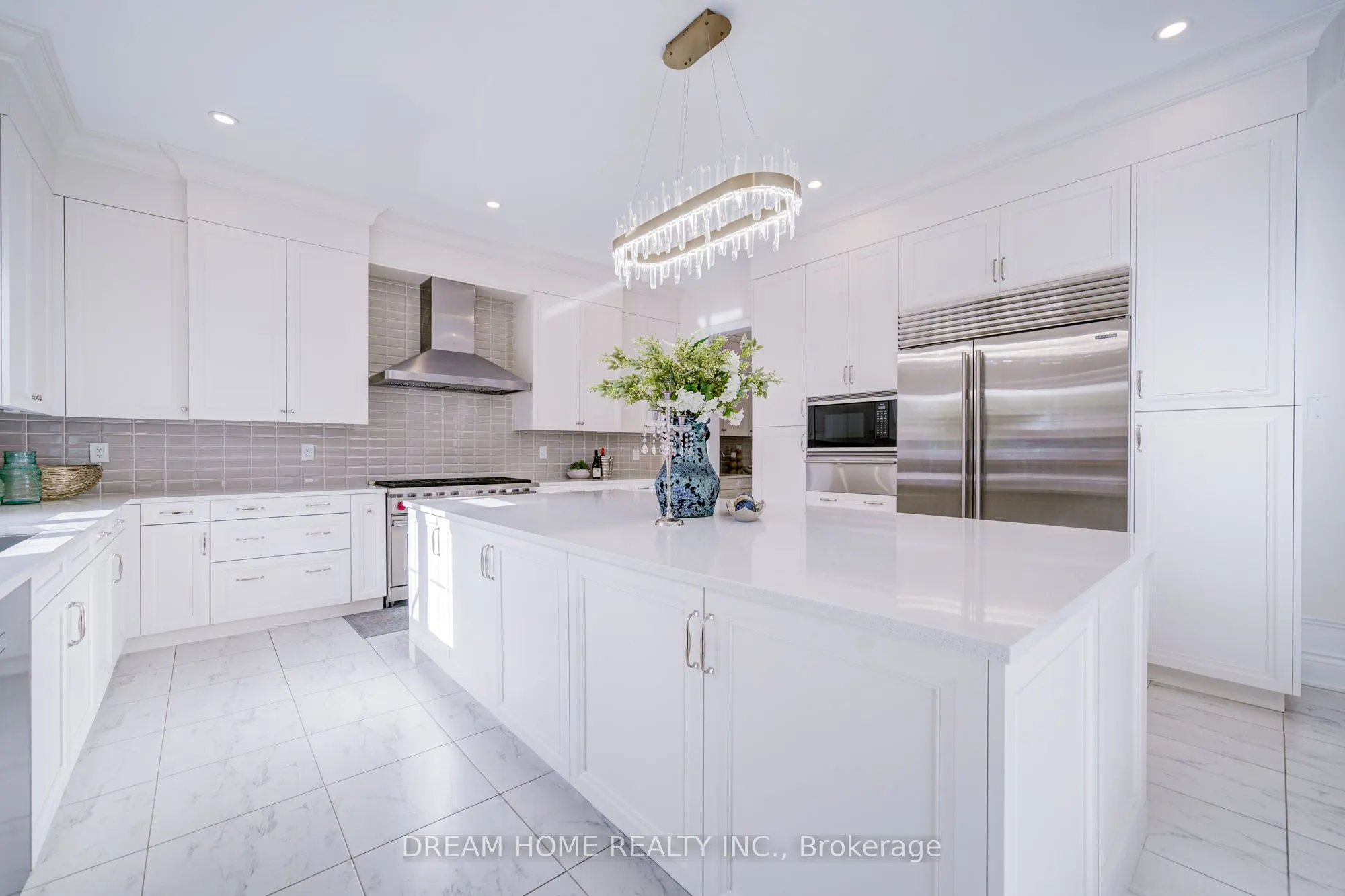 140 Lady Jessica Drive