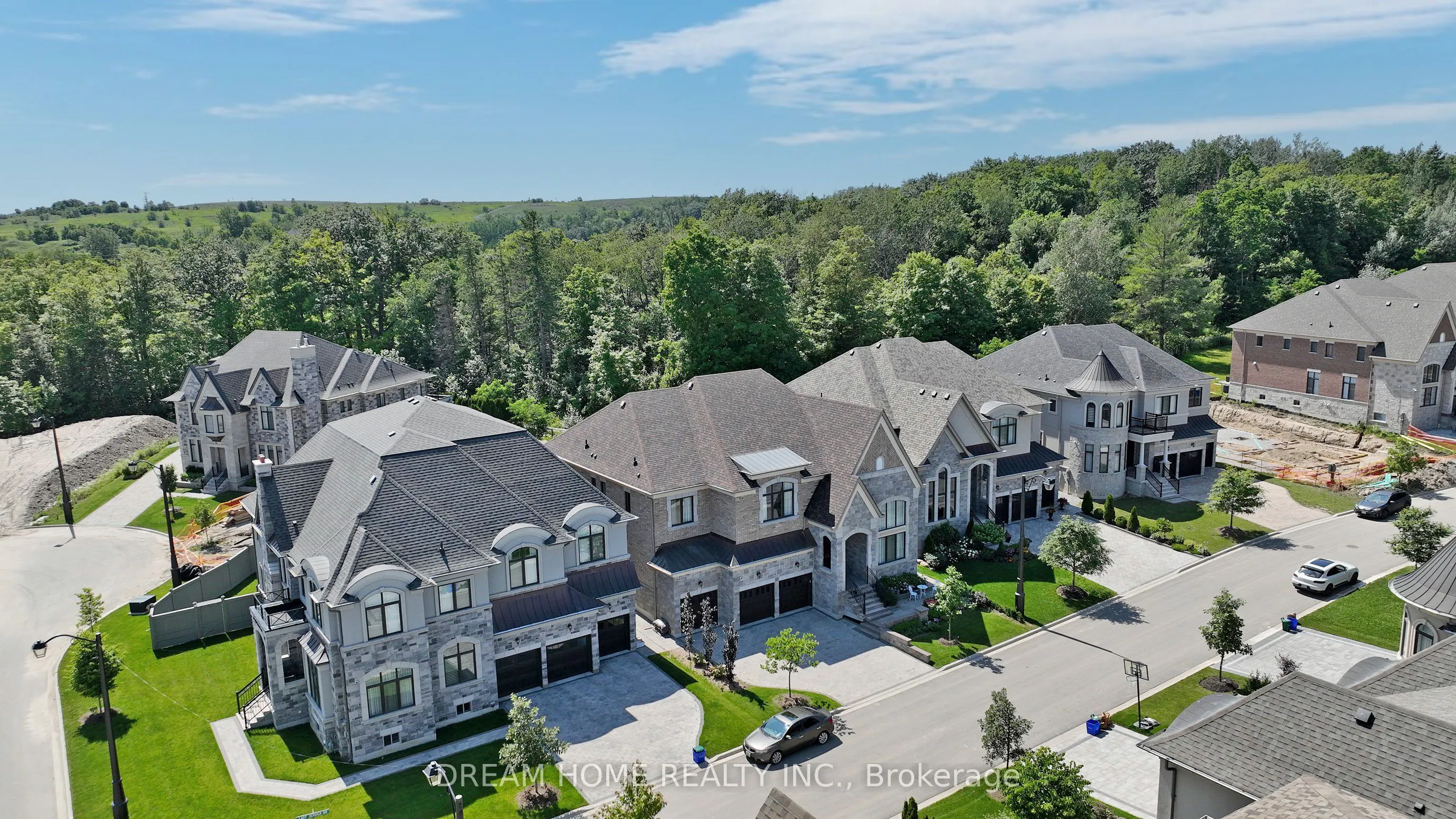140 Lady Jessica Drive