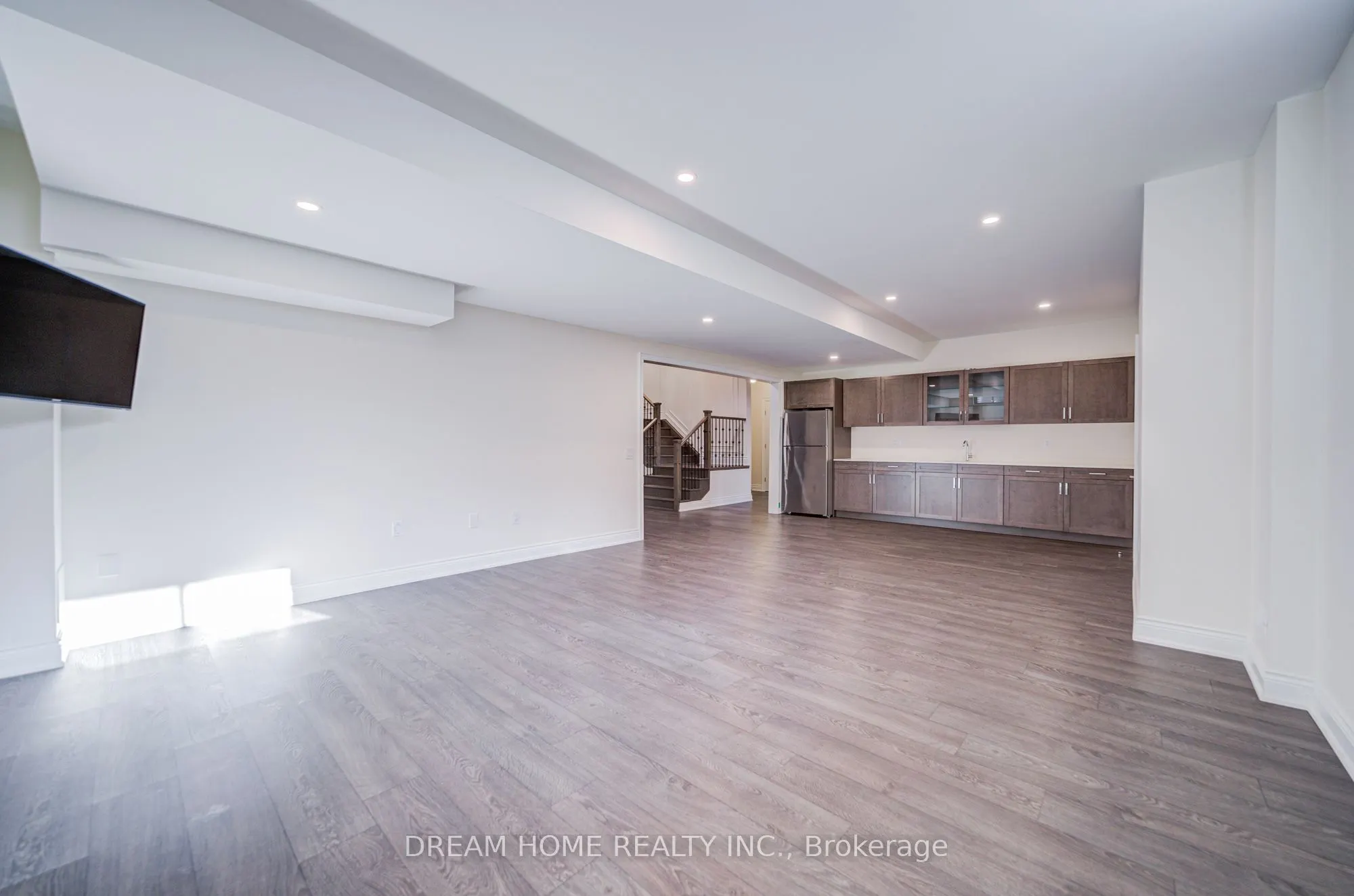 140 Lady Jessica Drive
