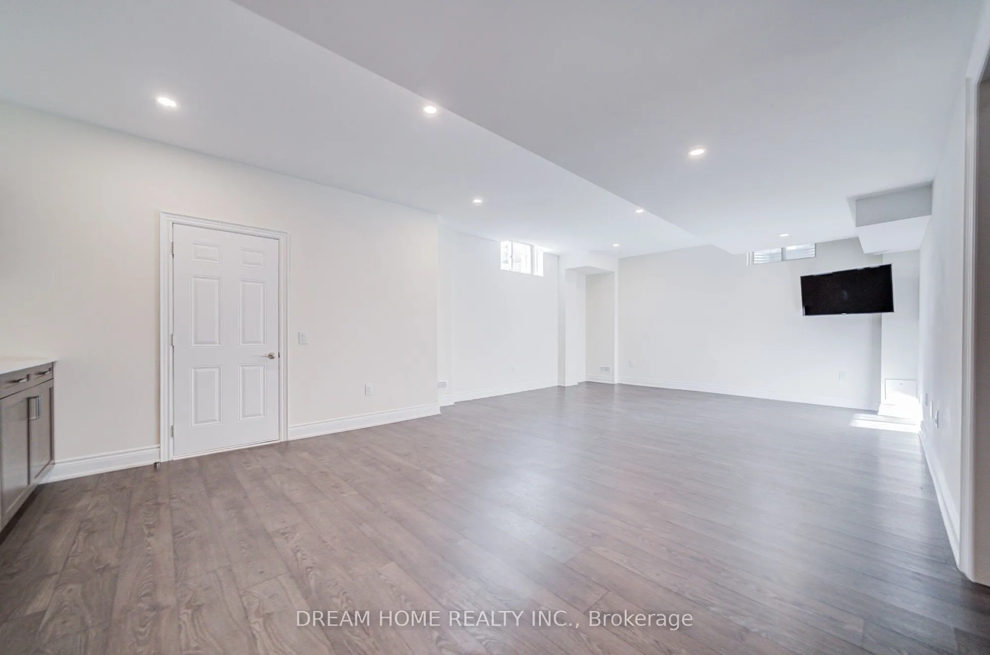 140 Lady Jessica Drive