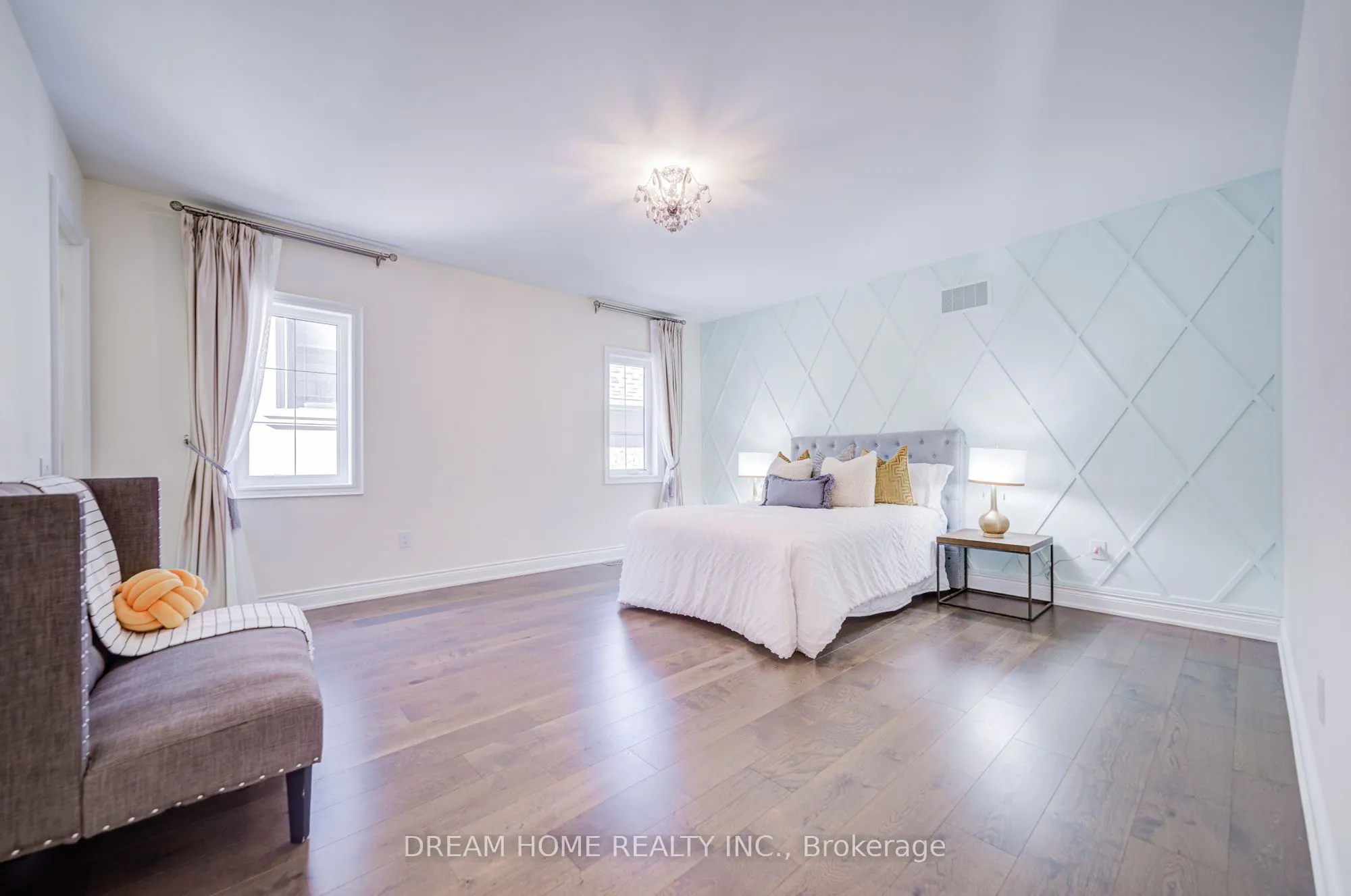 140 Lady Jessica Drive
