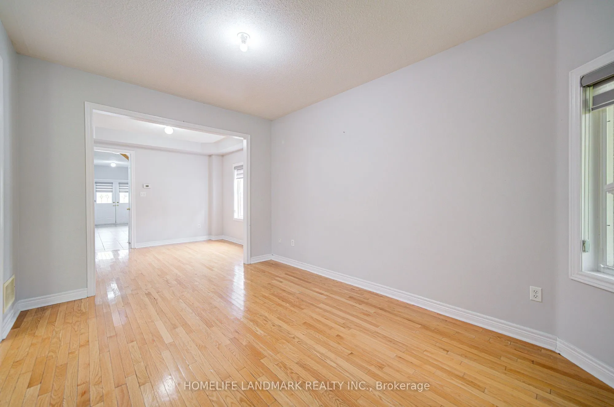 86 Andes Crescent