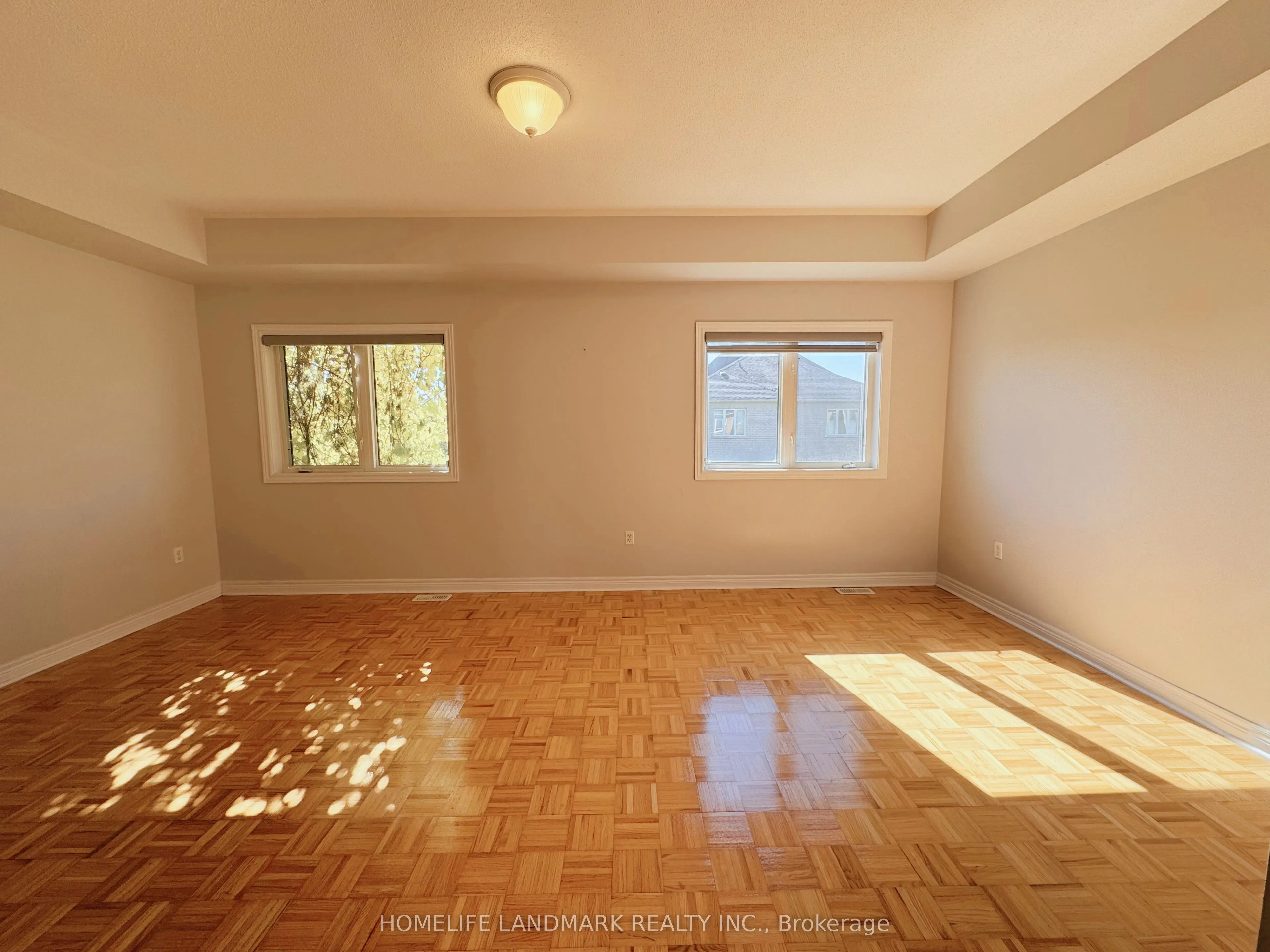 86 Andes Crescent