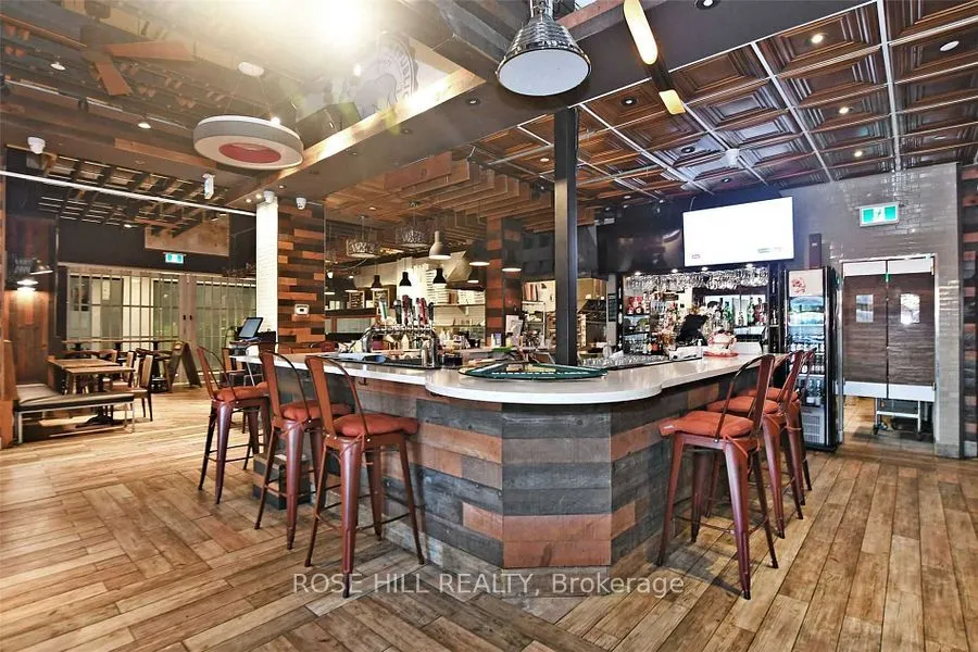 7181 Yonge Street, #10