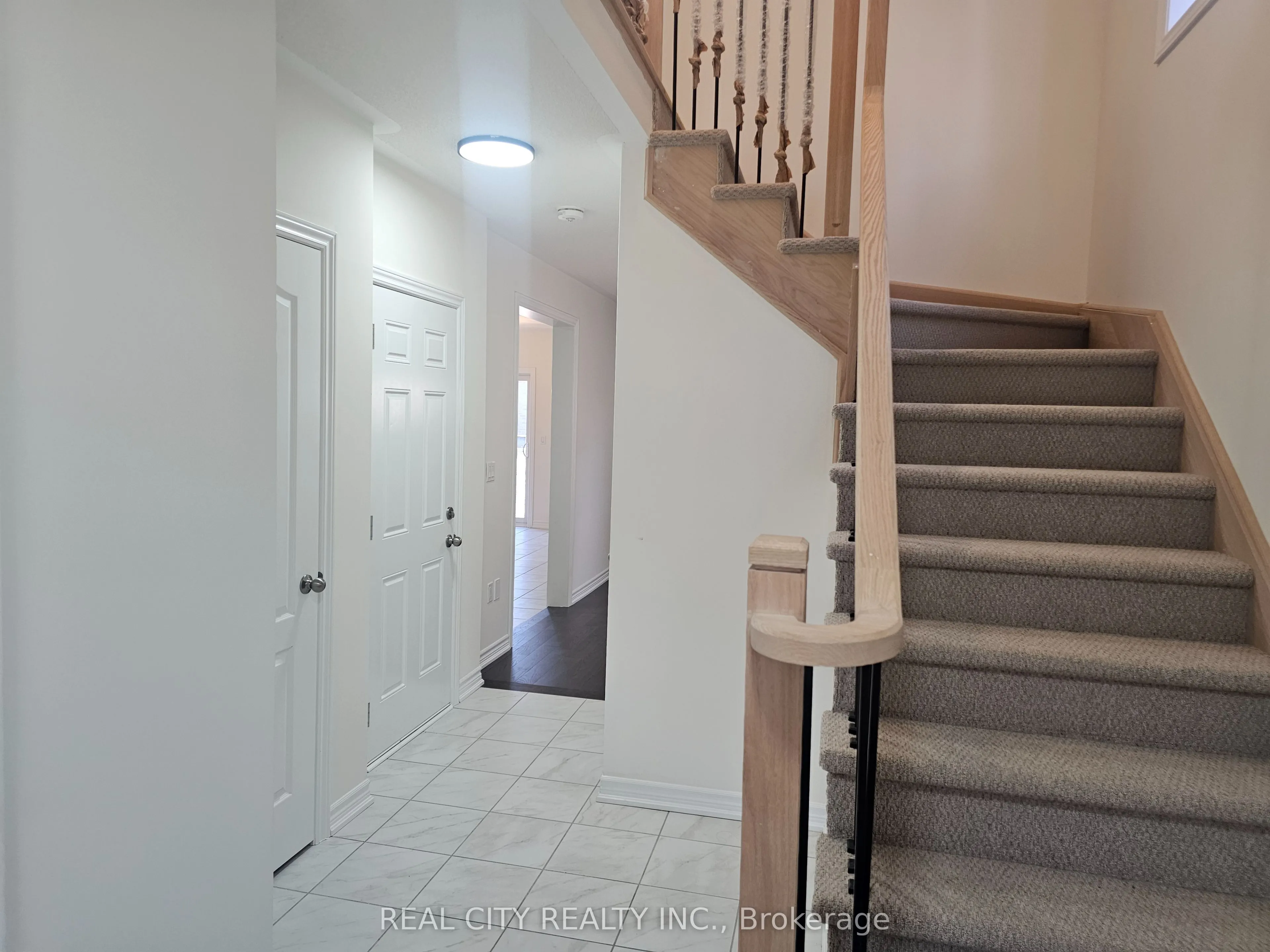5 Heather Fullerton Road