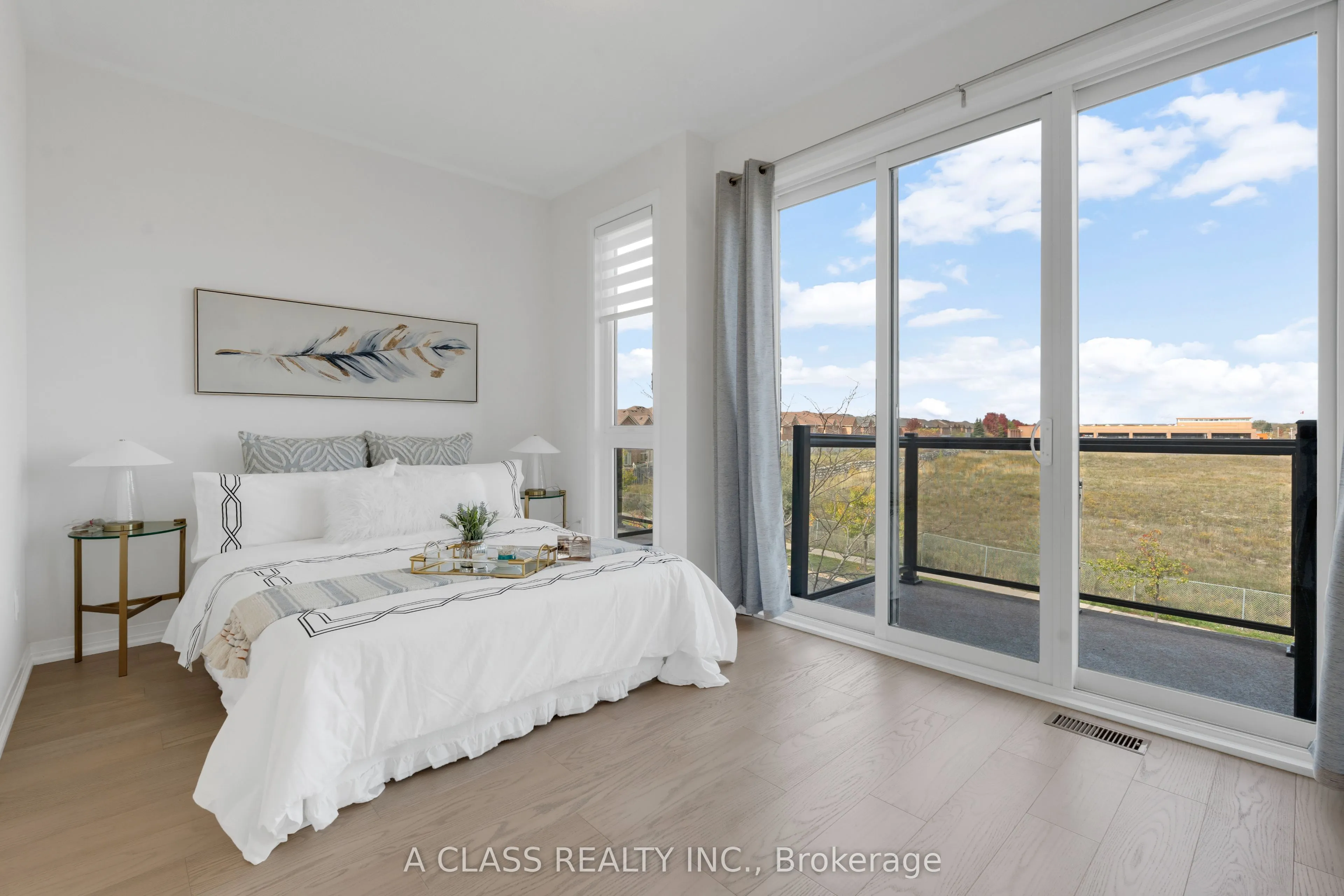 1669 Bur Oak Avenue, #7