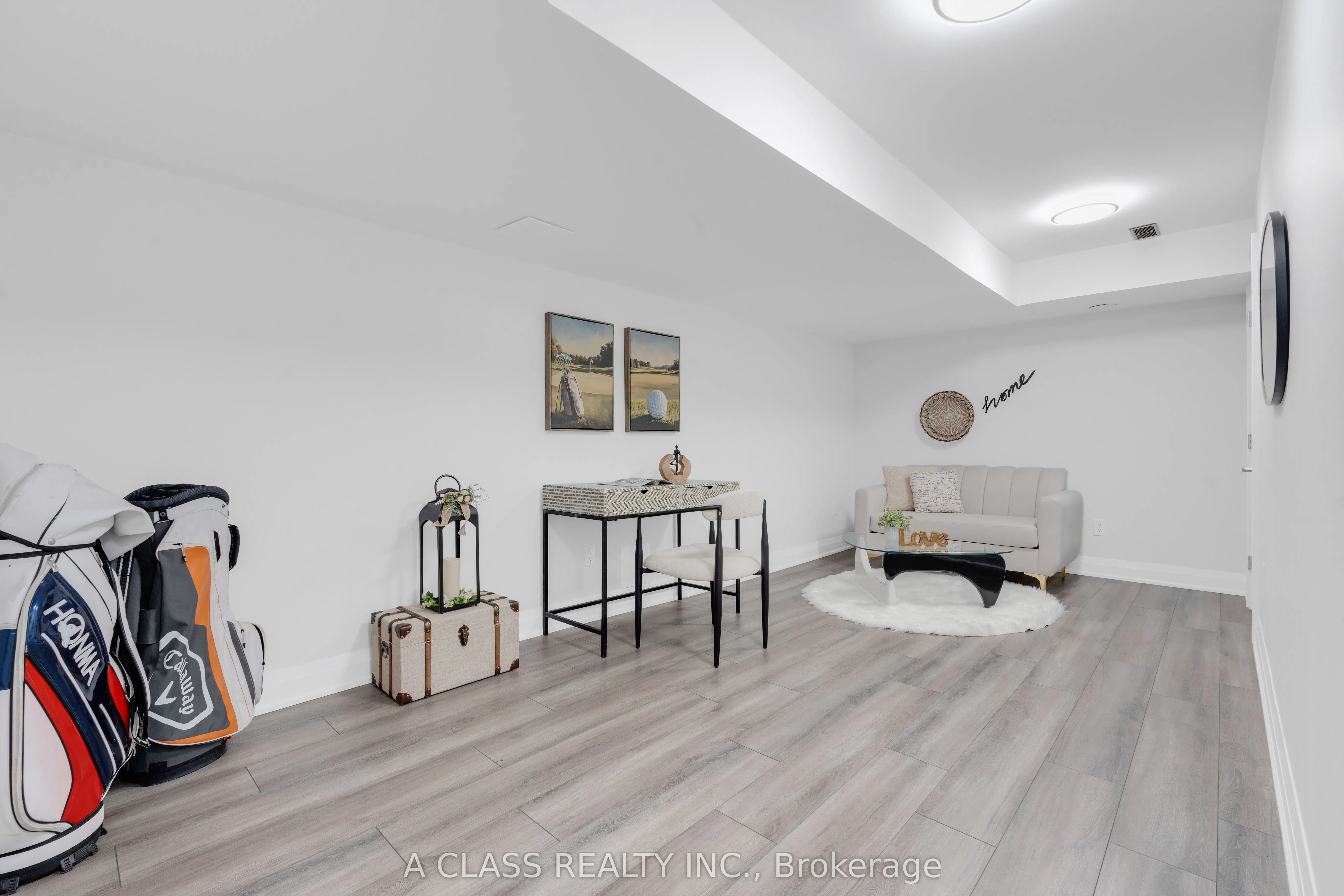 1669 Bur Oak Avenue, #7