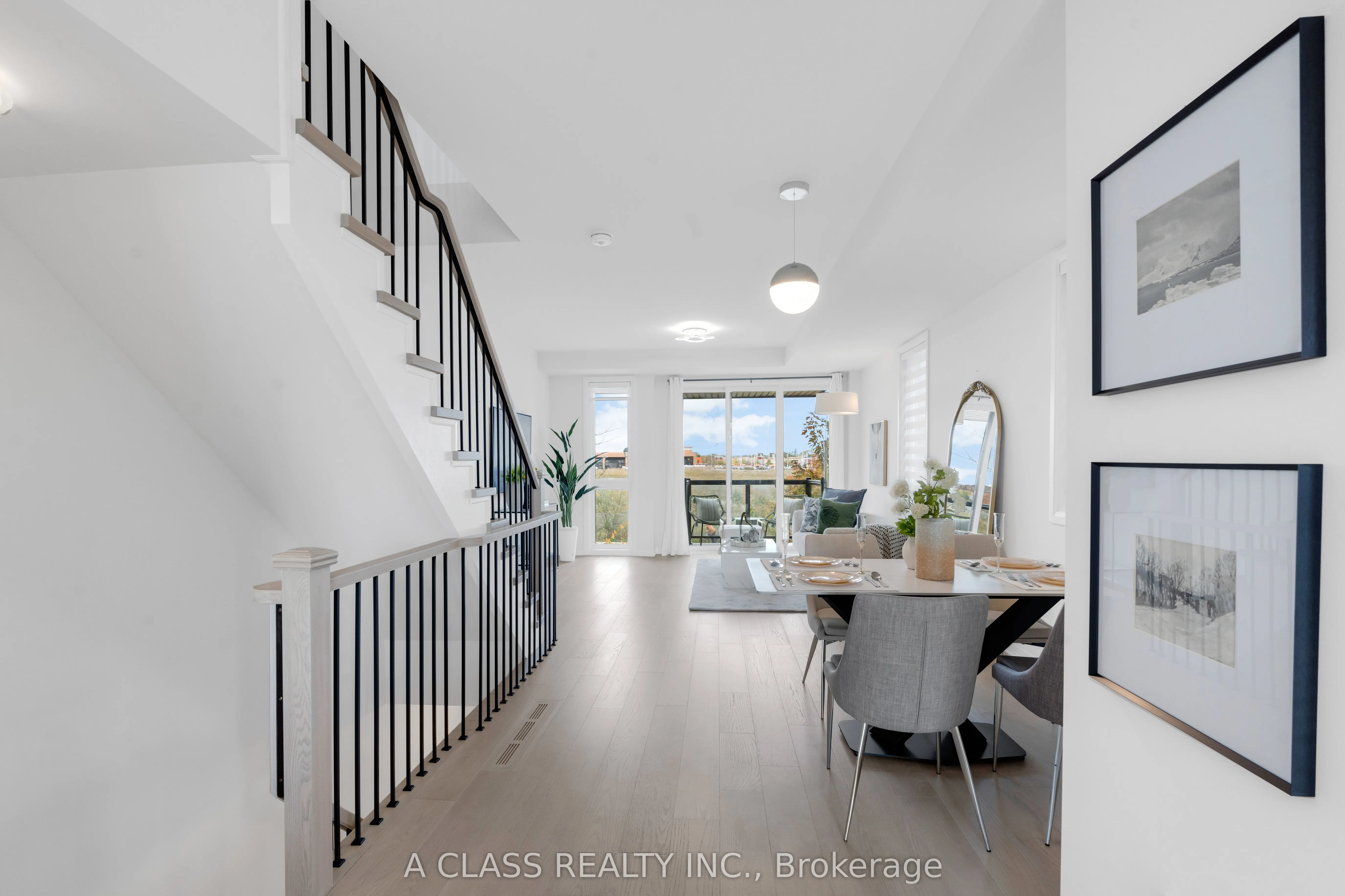 1669 Bur Oak Avenue, #7