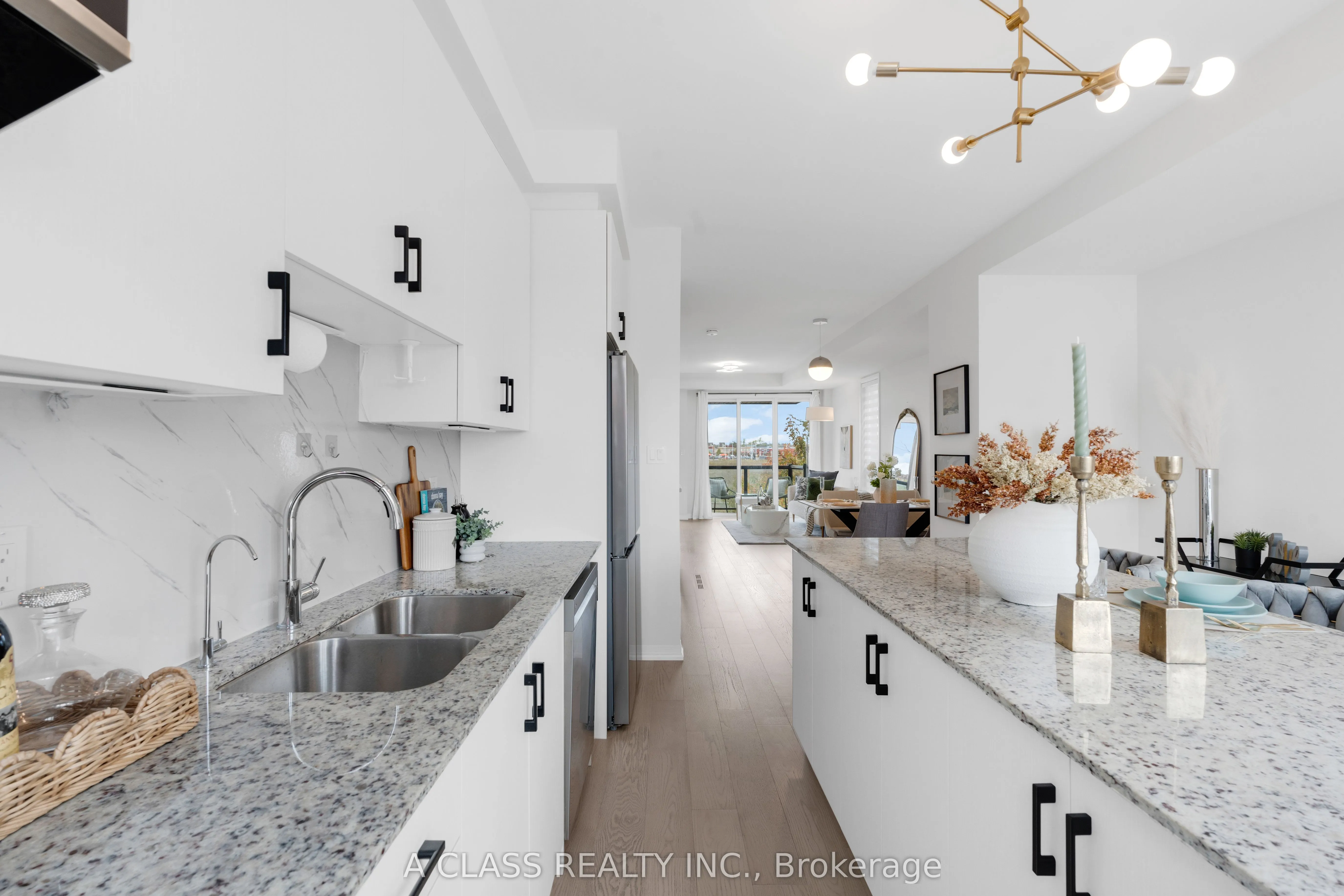 1669 Bur Oak Avenue, #7
