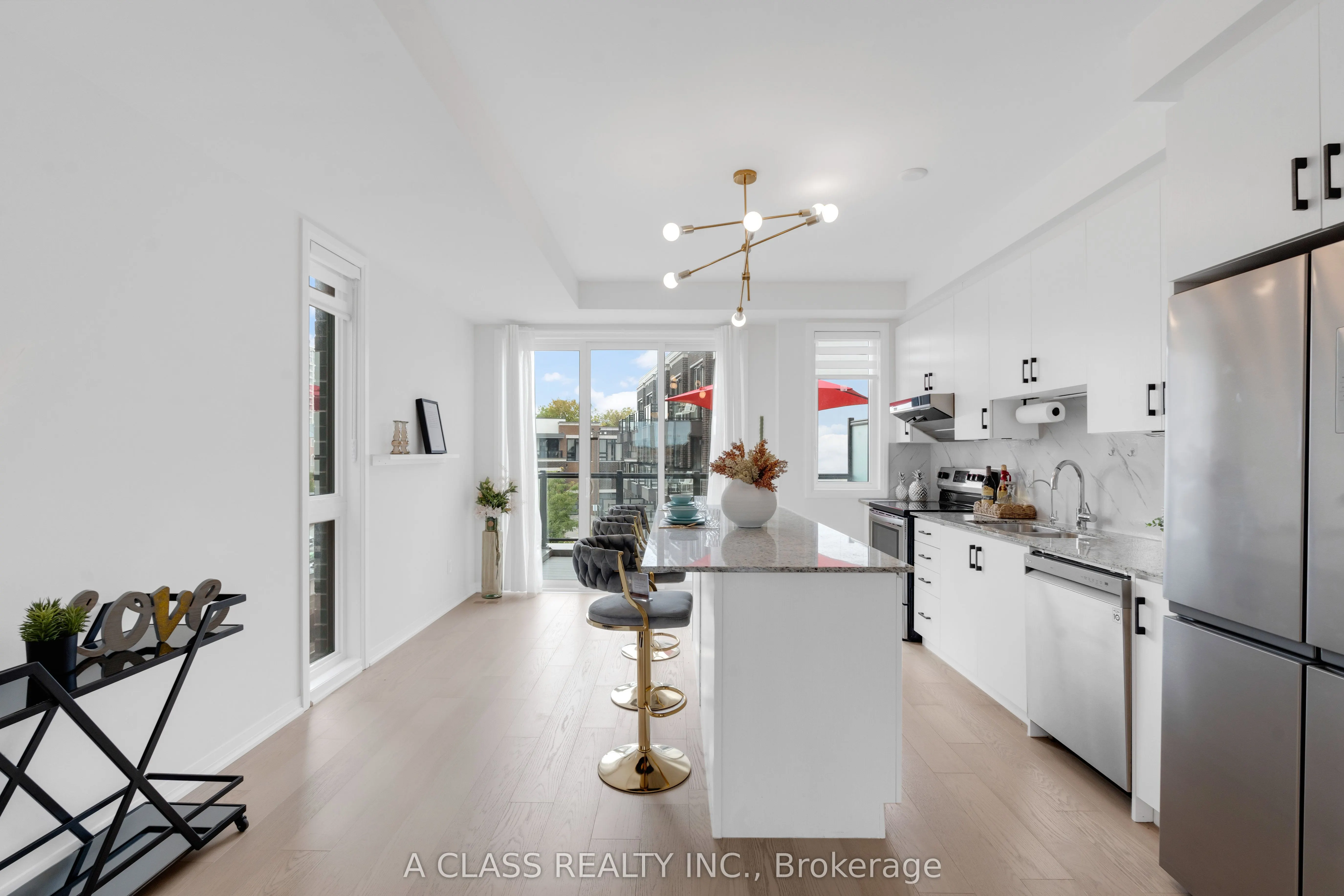 1669 Bur Oak Avenue, #7