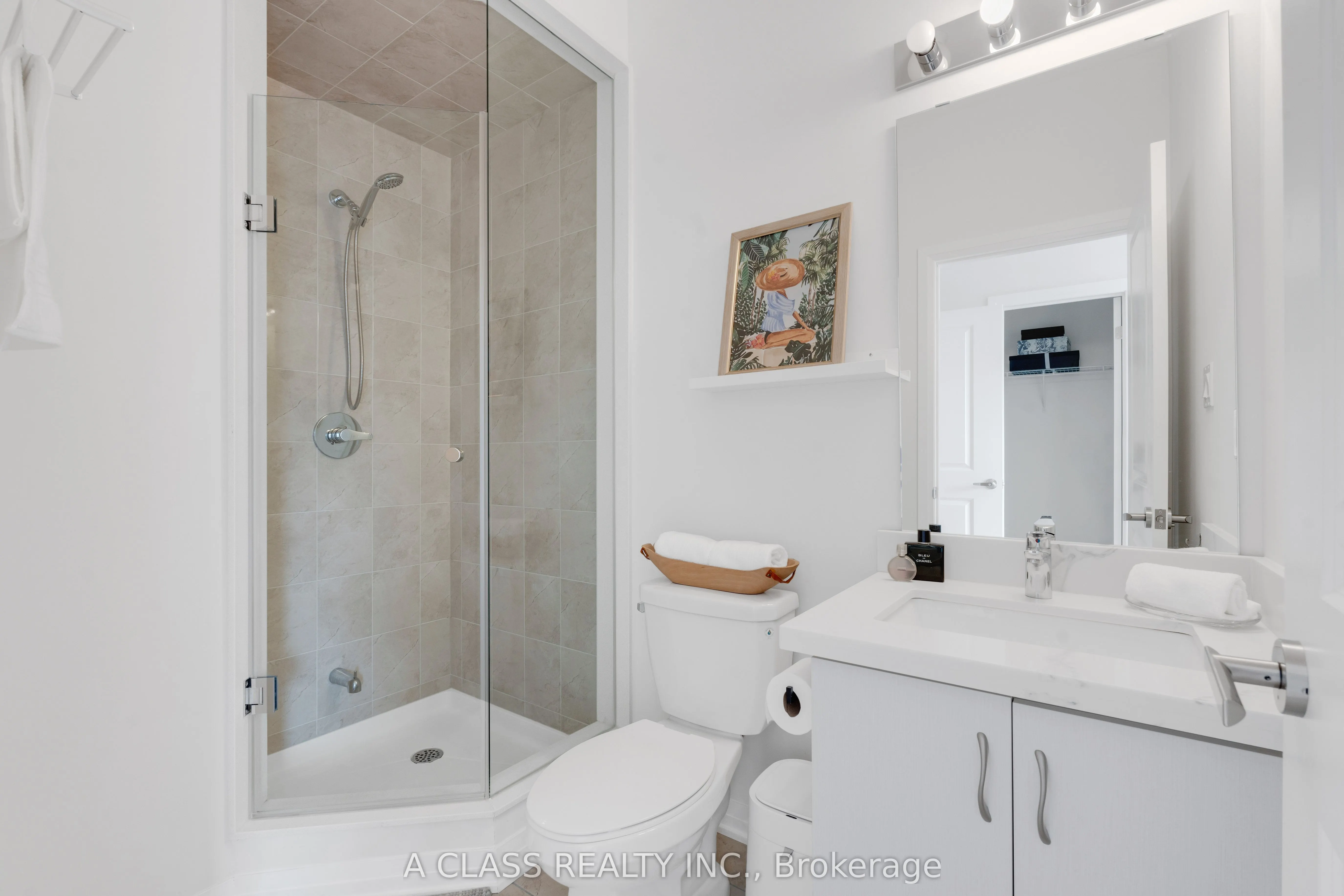 1669 Bur Oak Avenue, #7