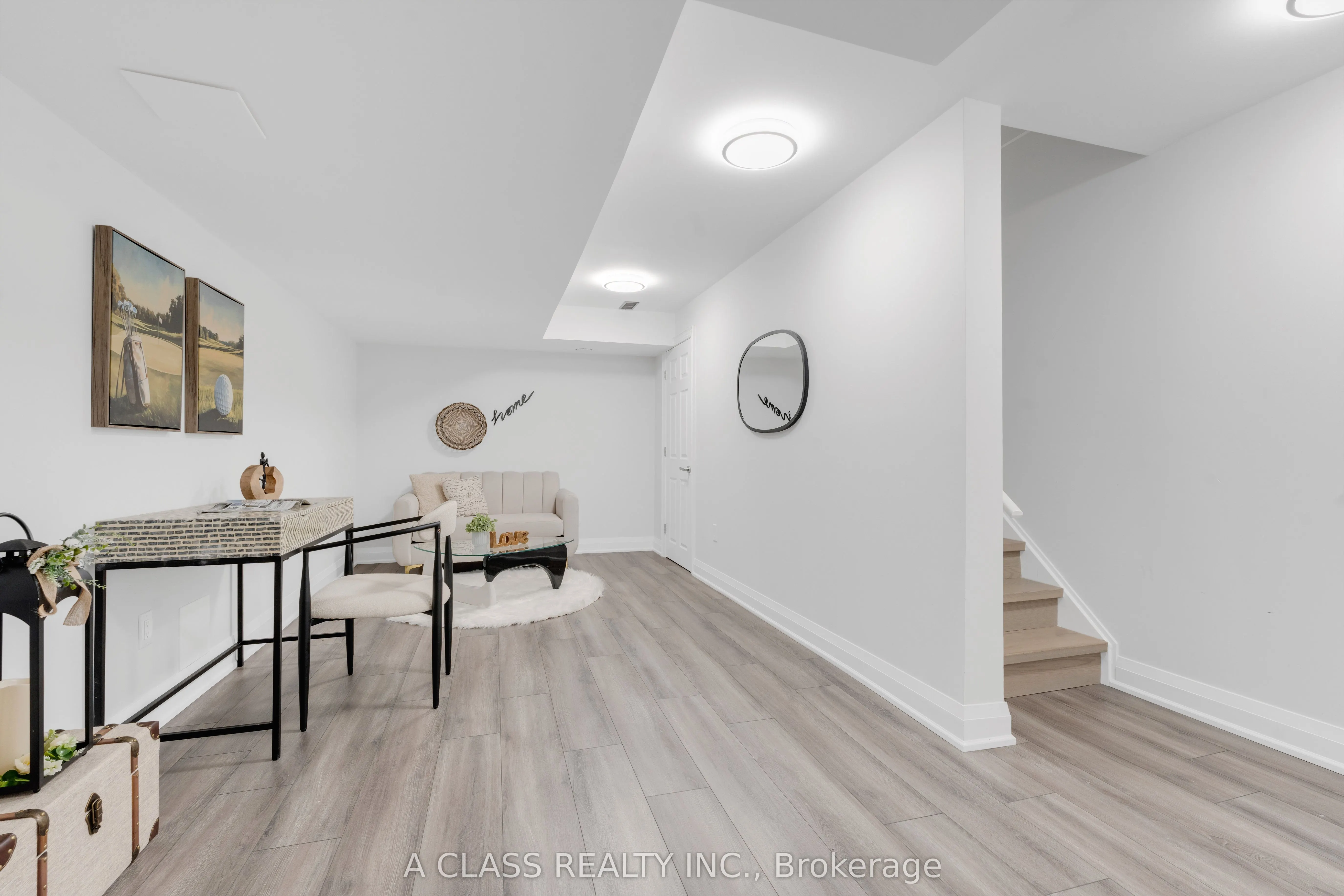 1669 Bur Oak Avenue, #7