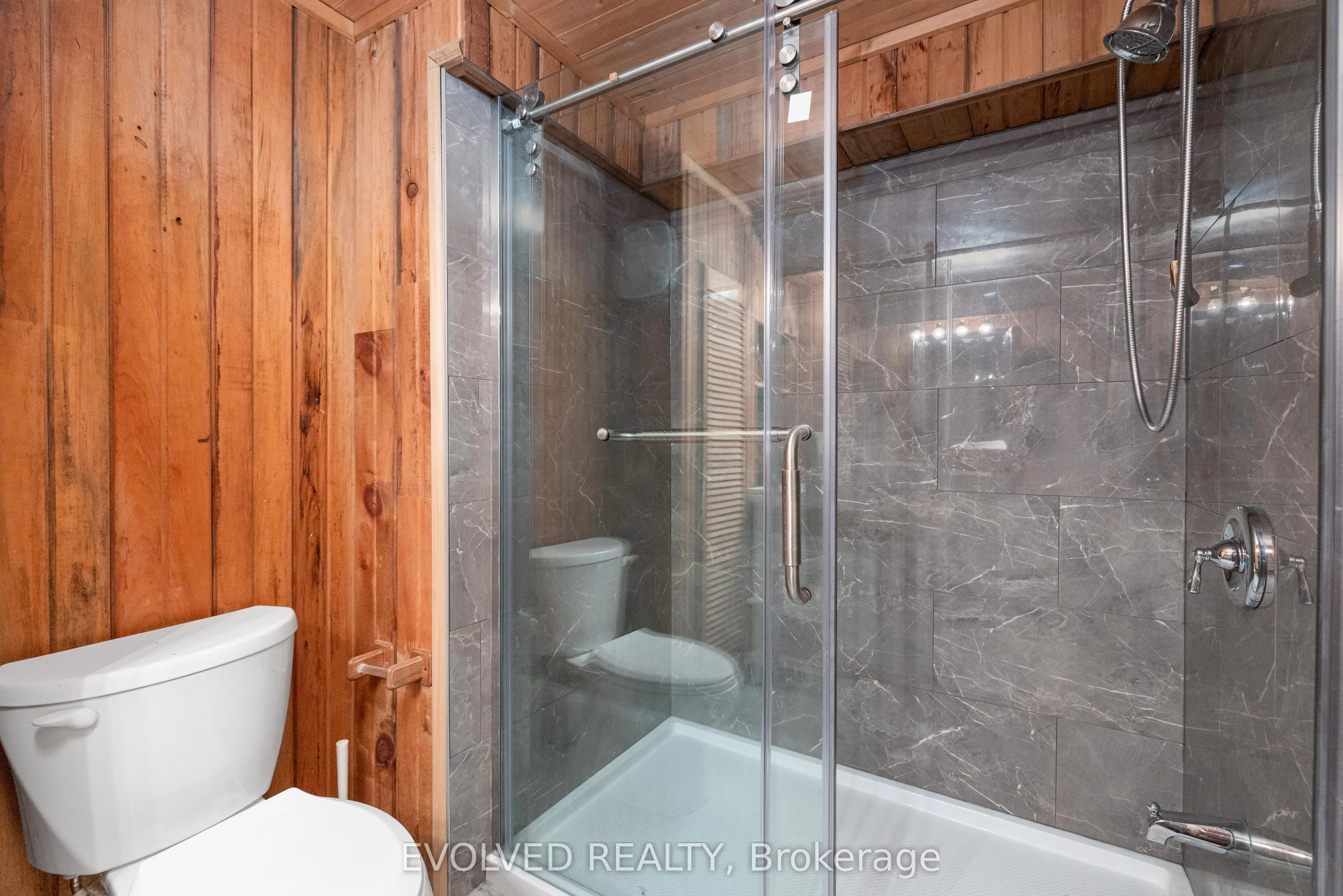 40 Rosemount Avenue, #Lower level