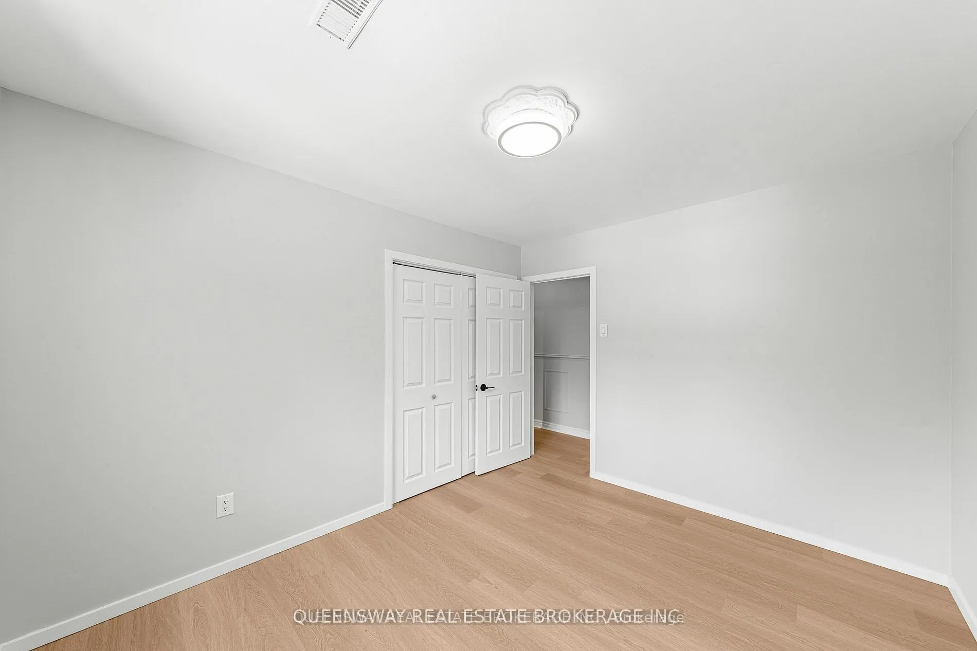 1268 15th Side Road