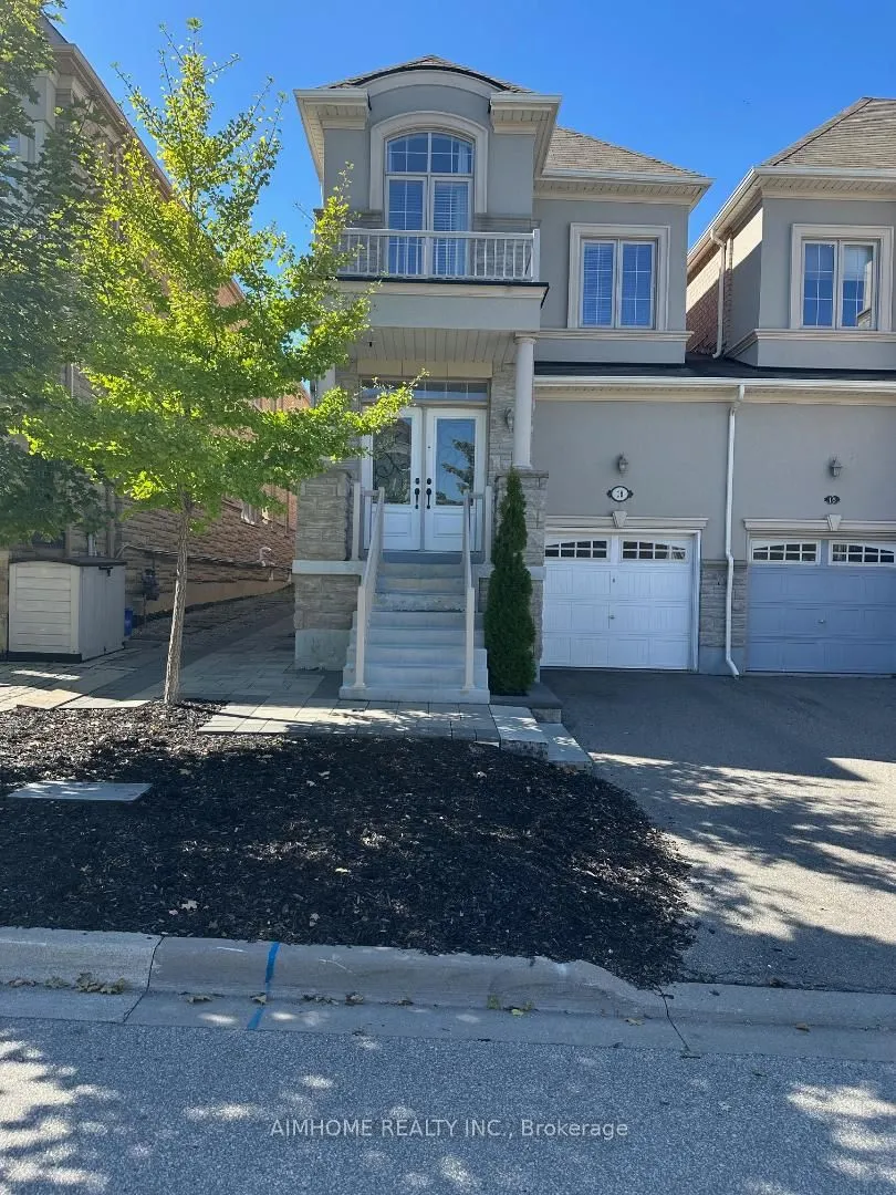 18 Bristlewood Crescent