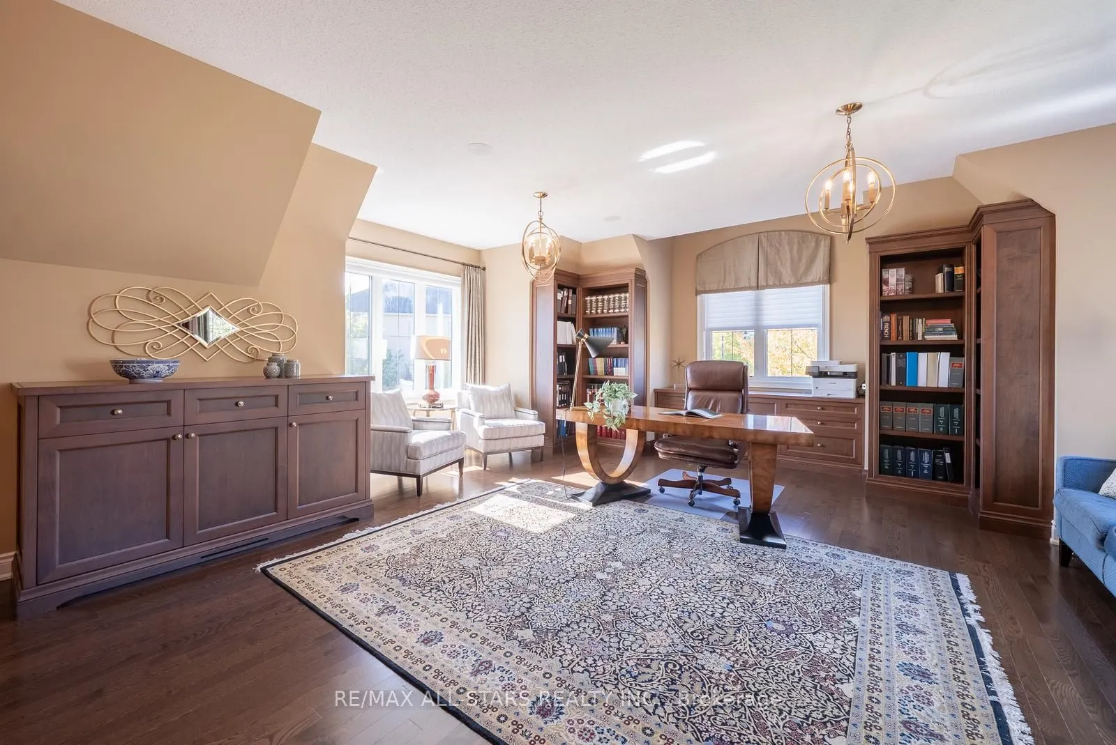 35 Somer Rumm Court