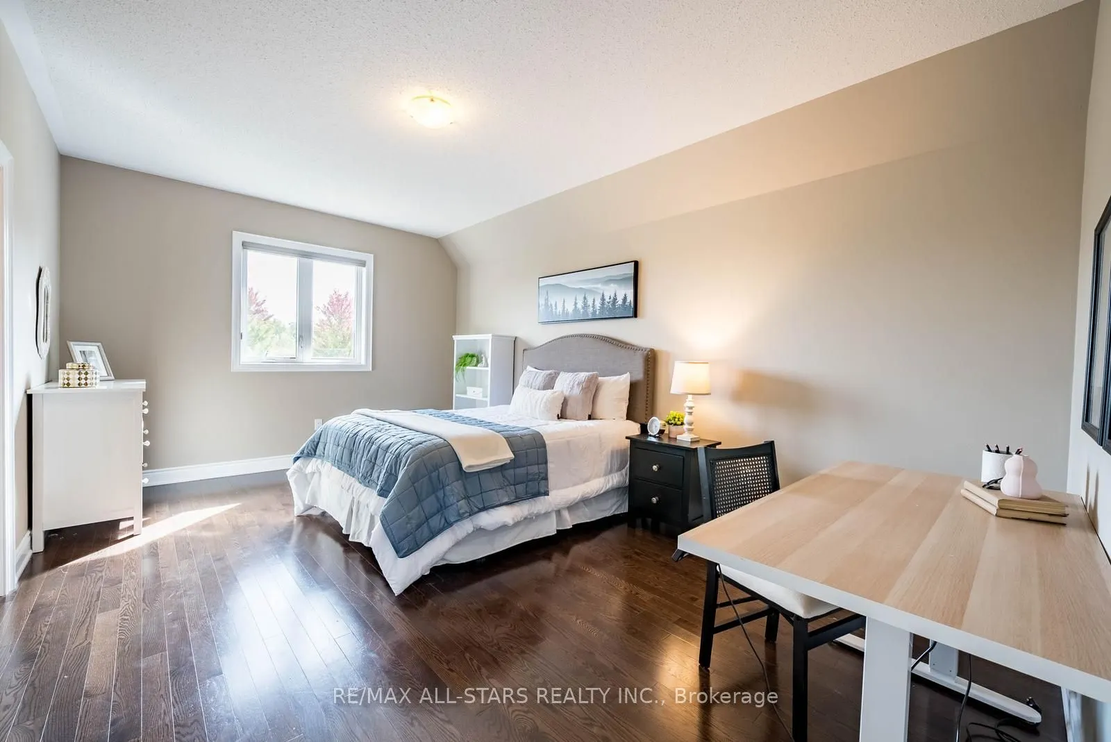 35 Somer Rumm Court