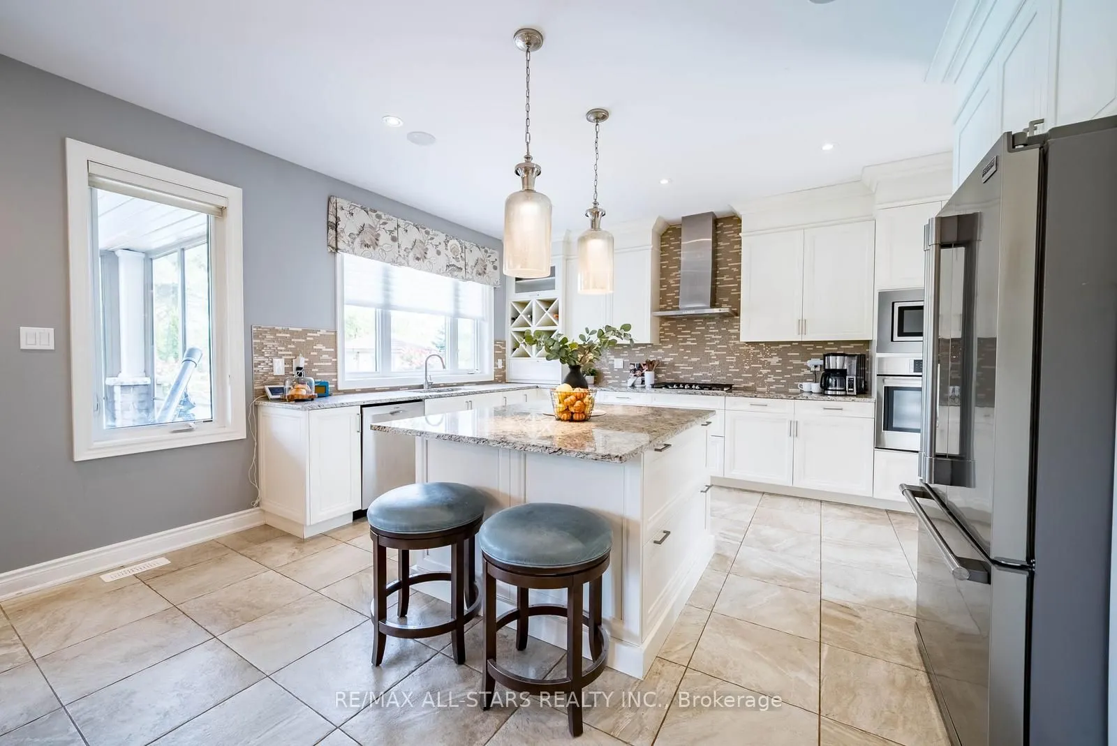 35 Somer Rumm Court