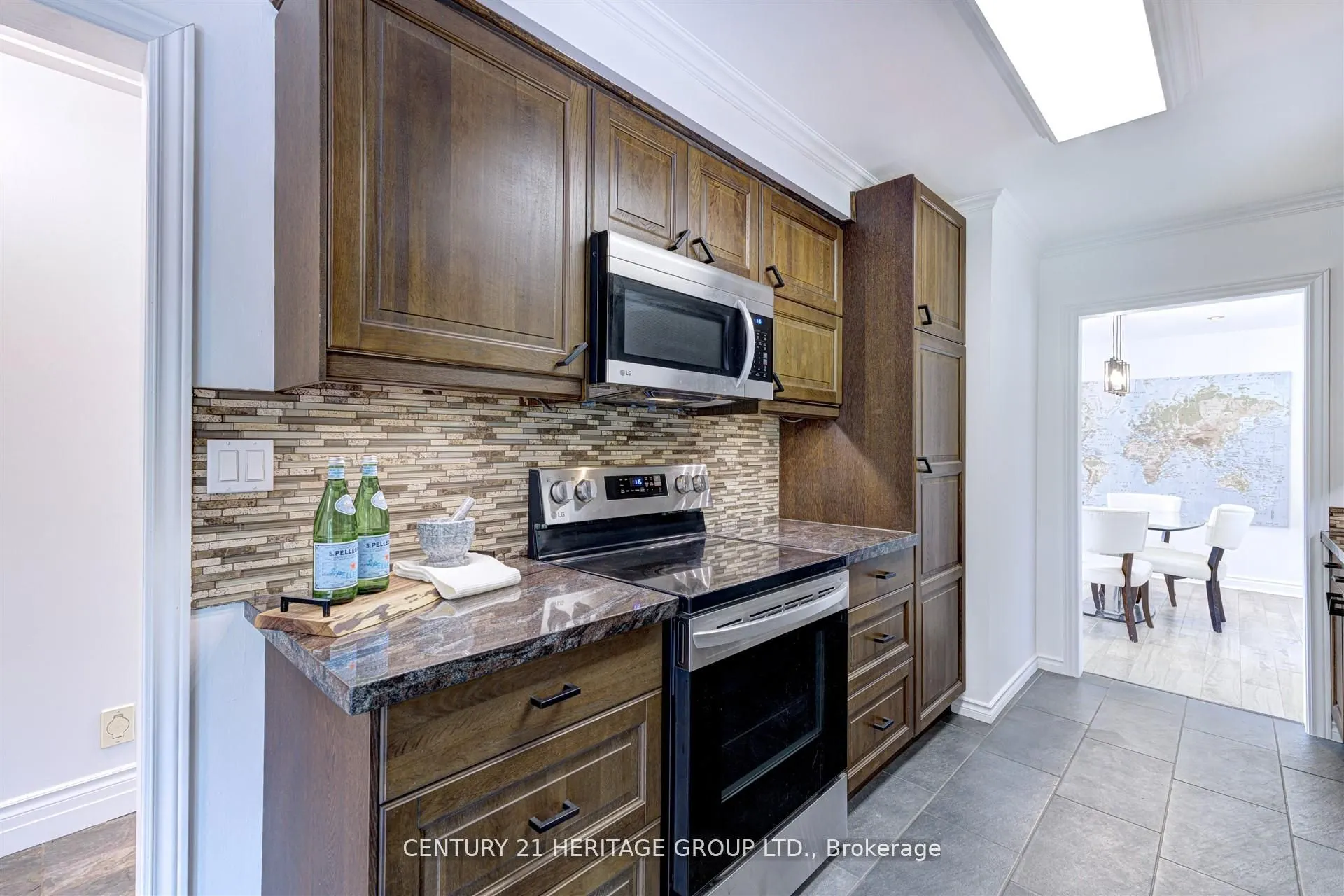 10 Bachly Crescent