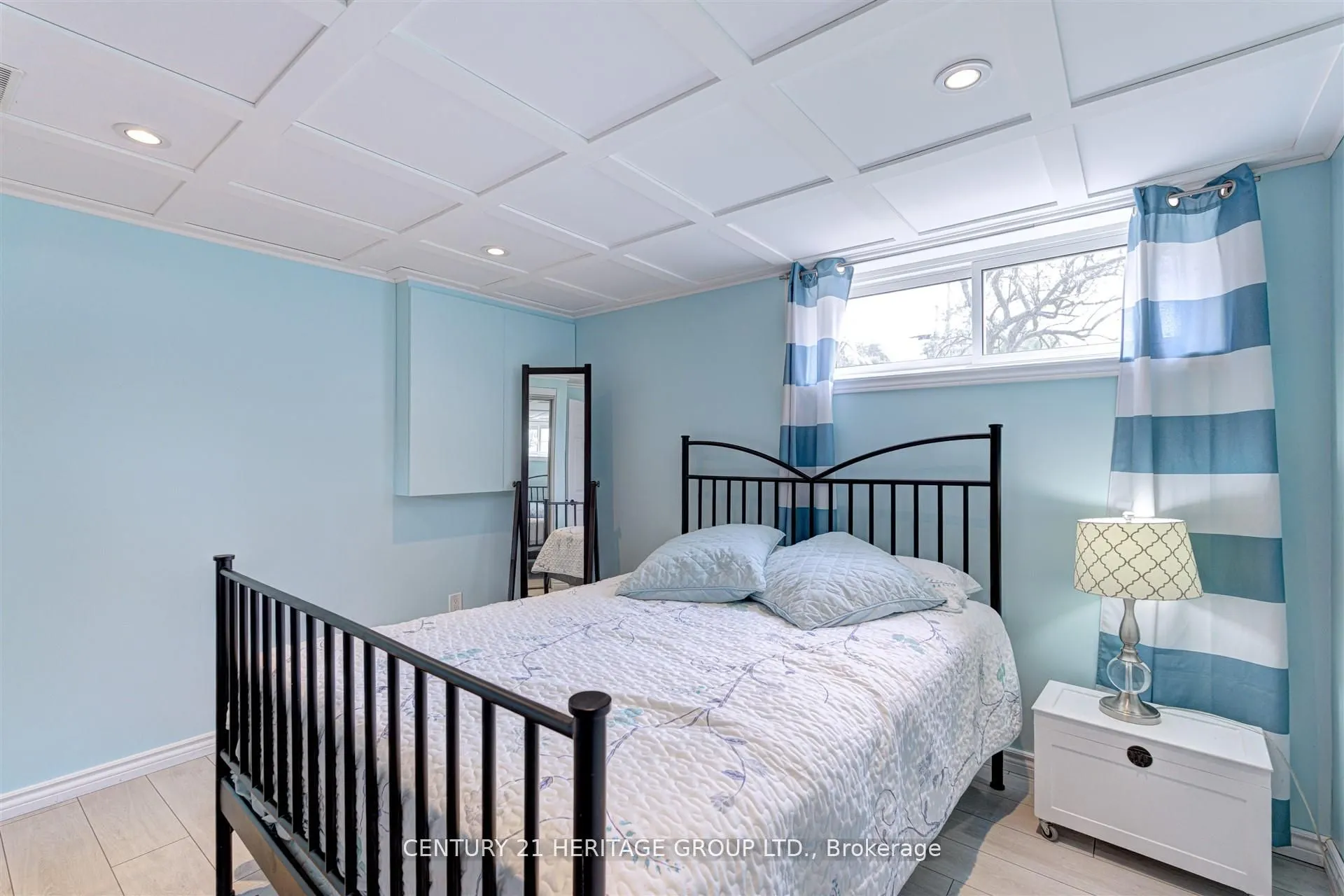 10 Bachly Crescent