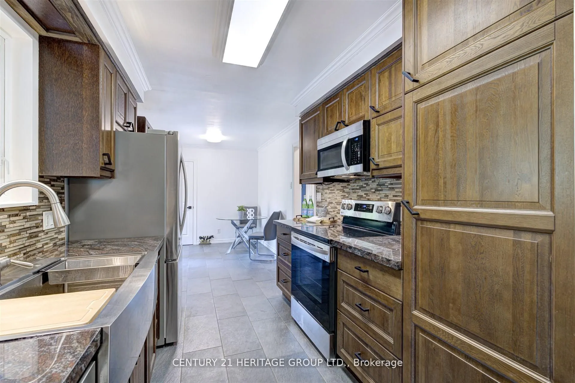 10 Bachly Crescent