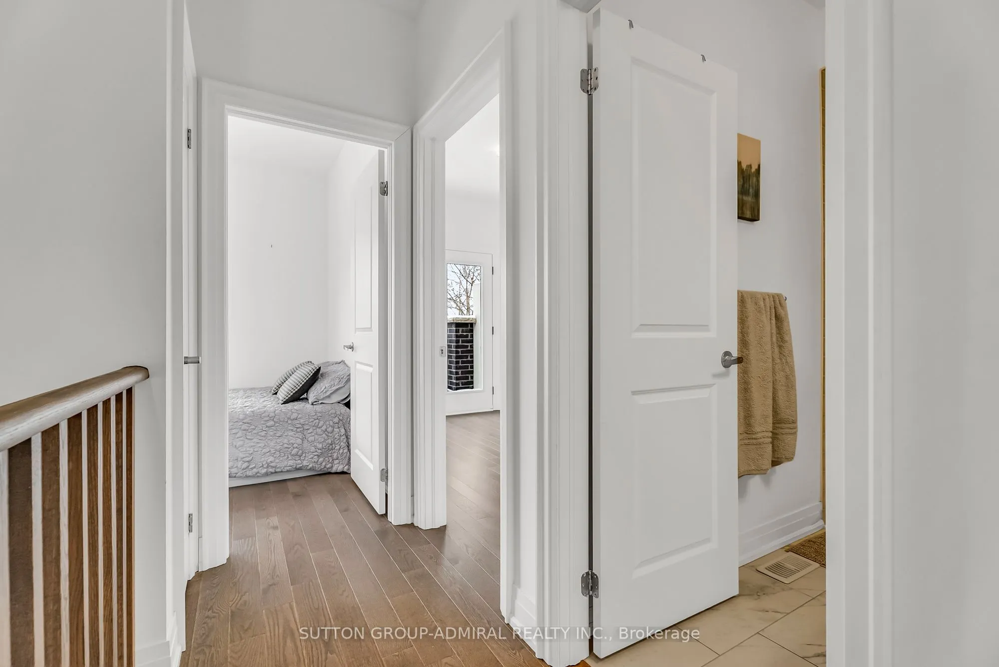 34 Globemaster Lane S