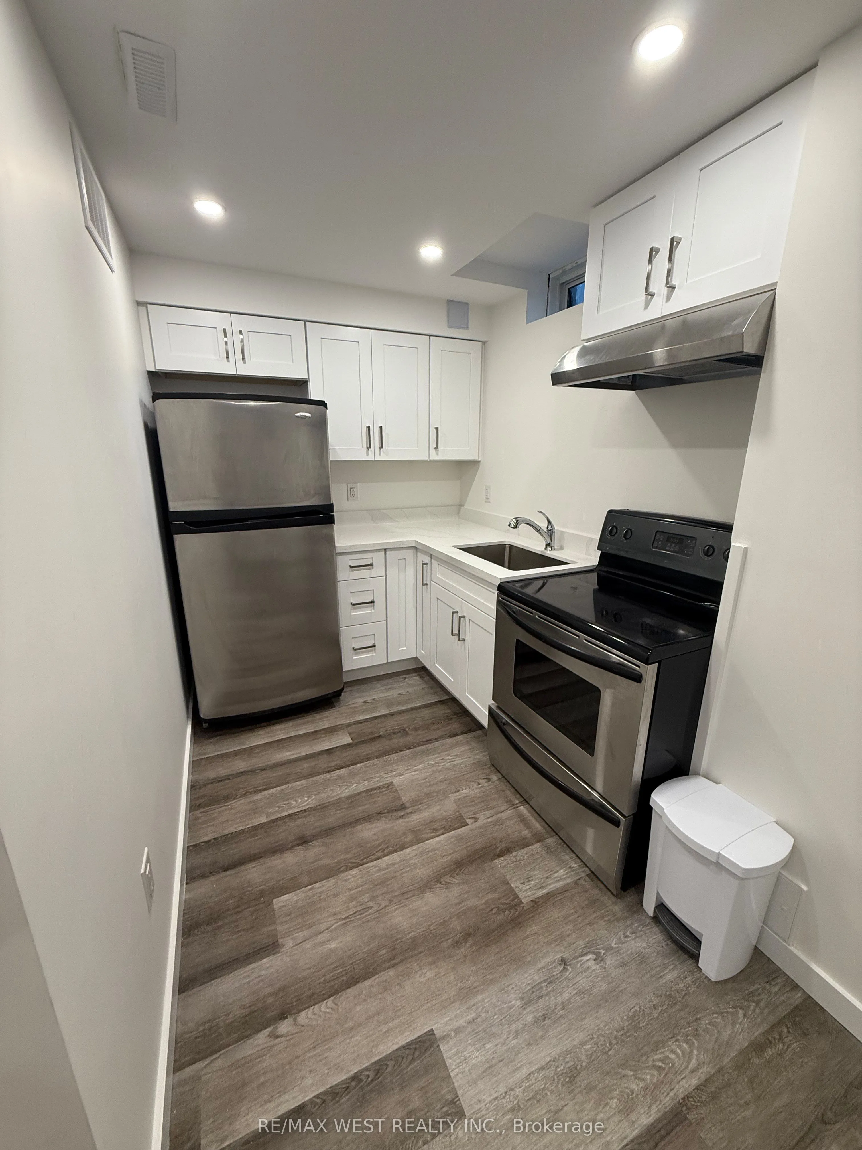 82 Mediterra Drive, #Lower