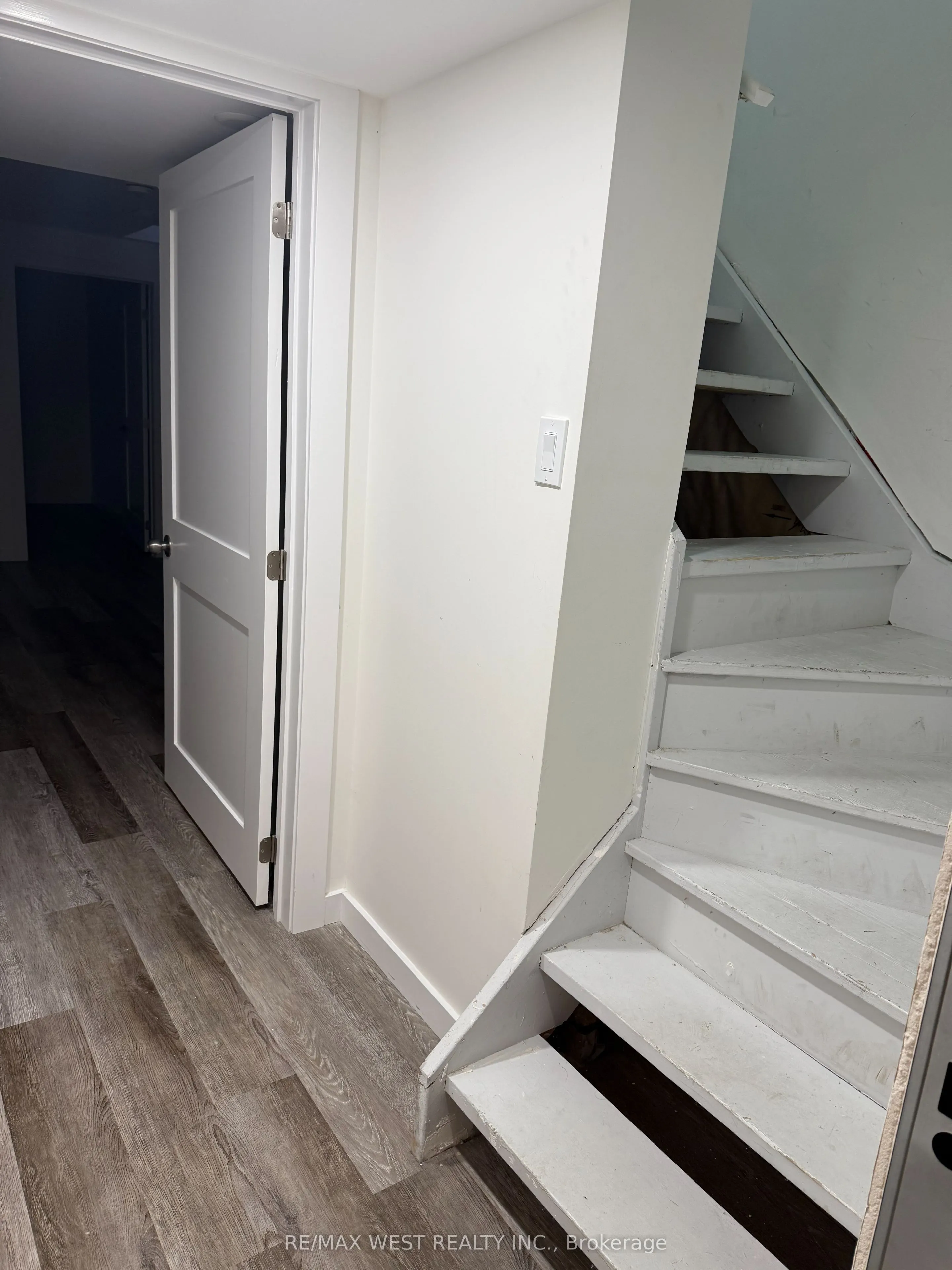 82 Mediterra Drive, #Lower