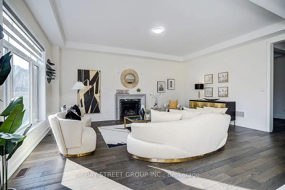 50 Botelho Circle W