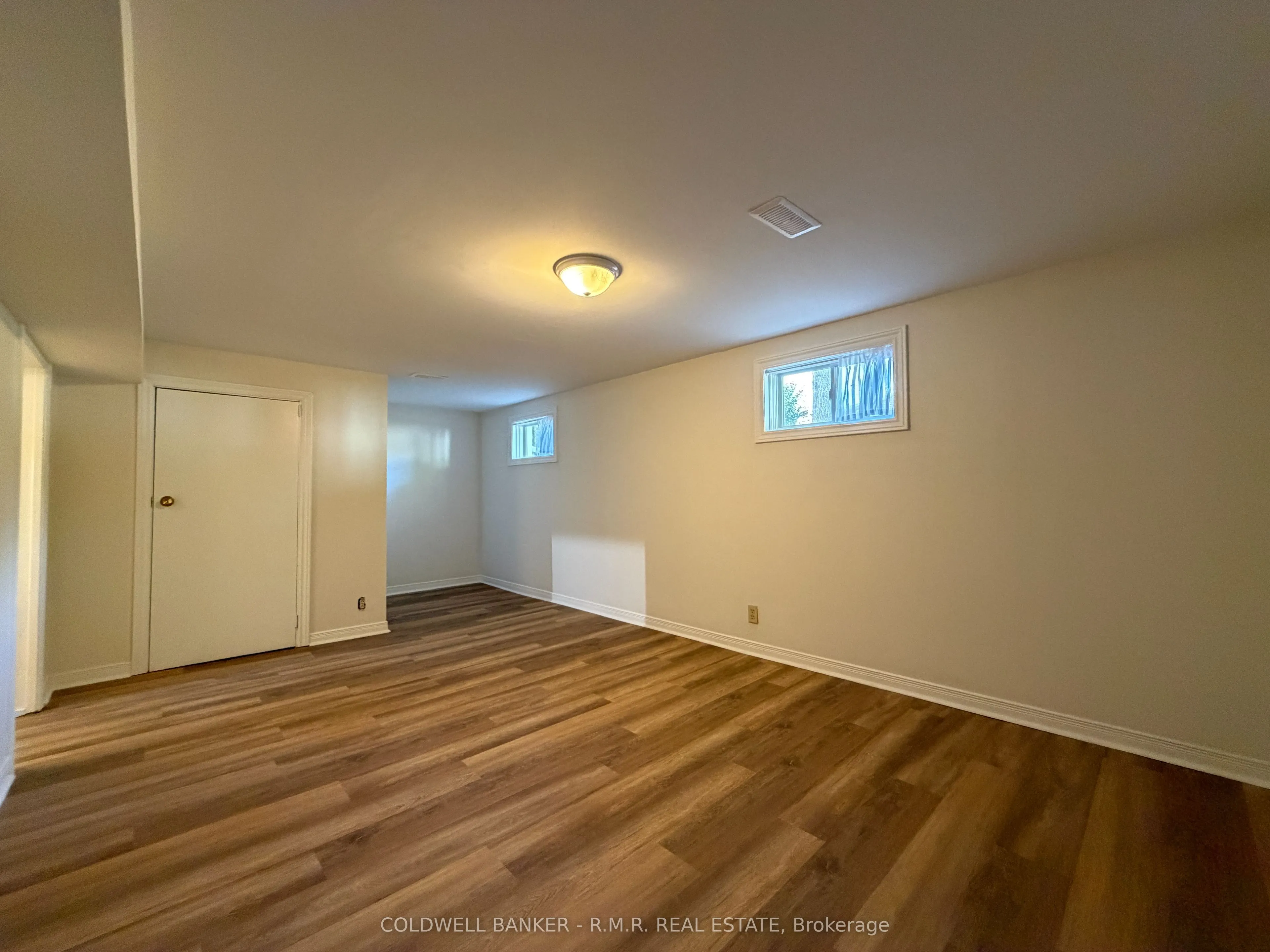 275 Silverbirch Drive