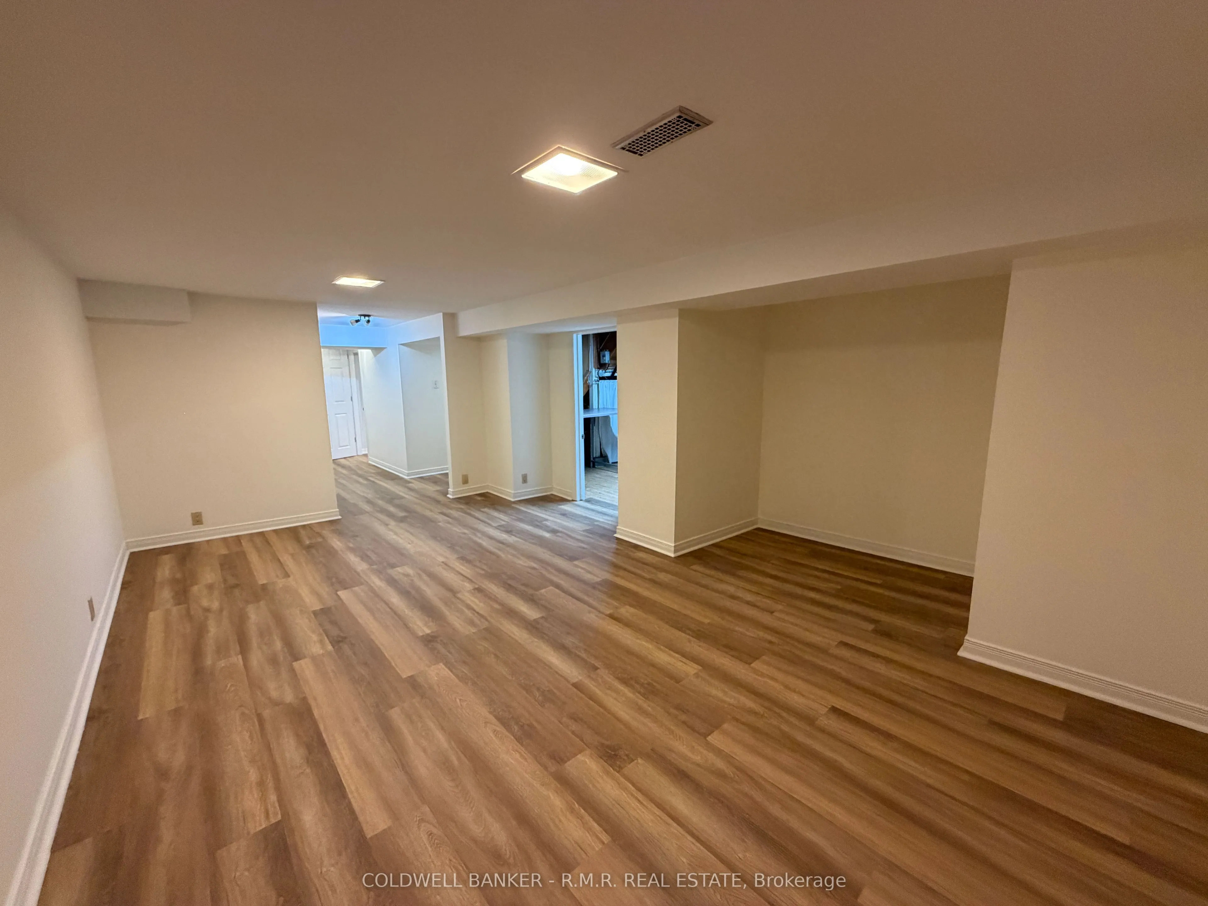 275 Silverbirch Drive