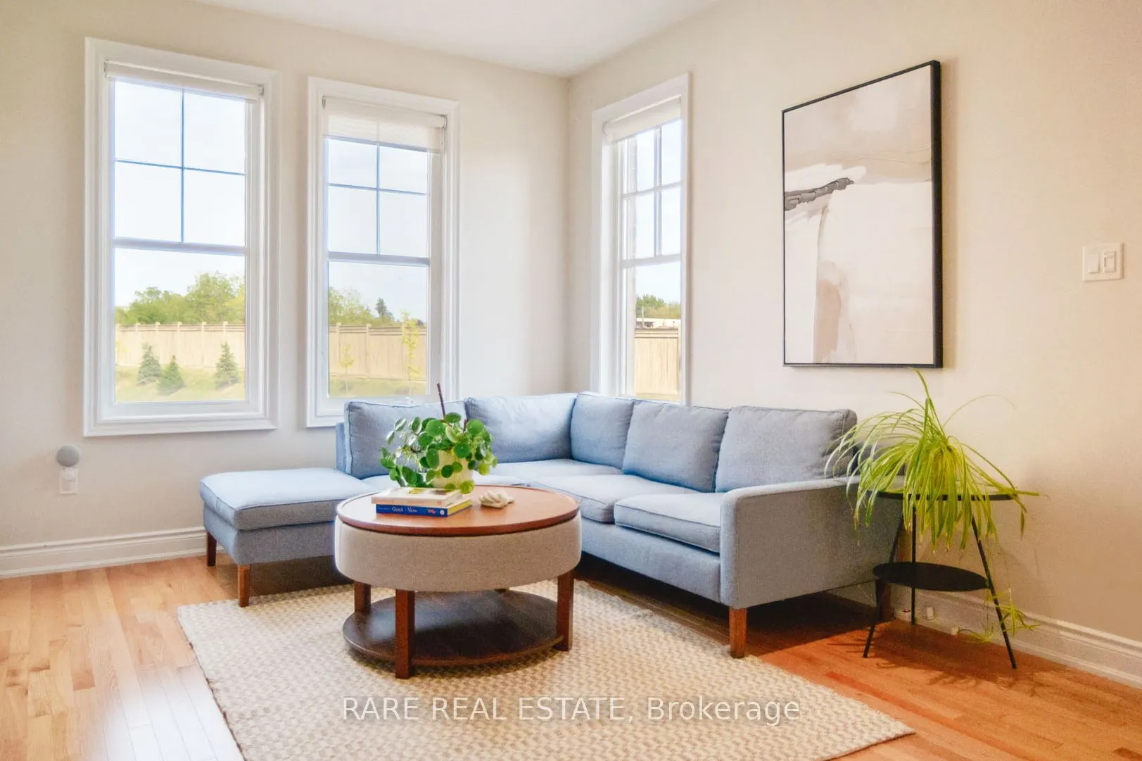 10 Porter Avenue W, #35