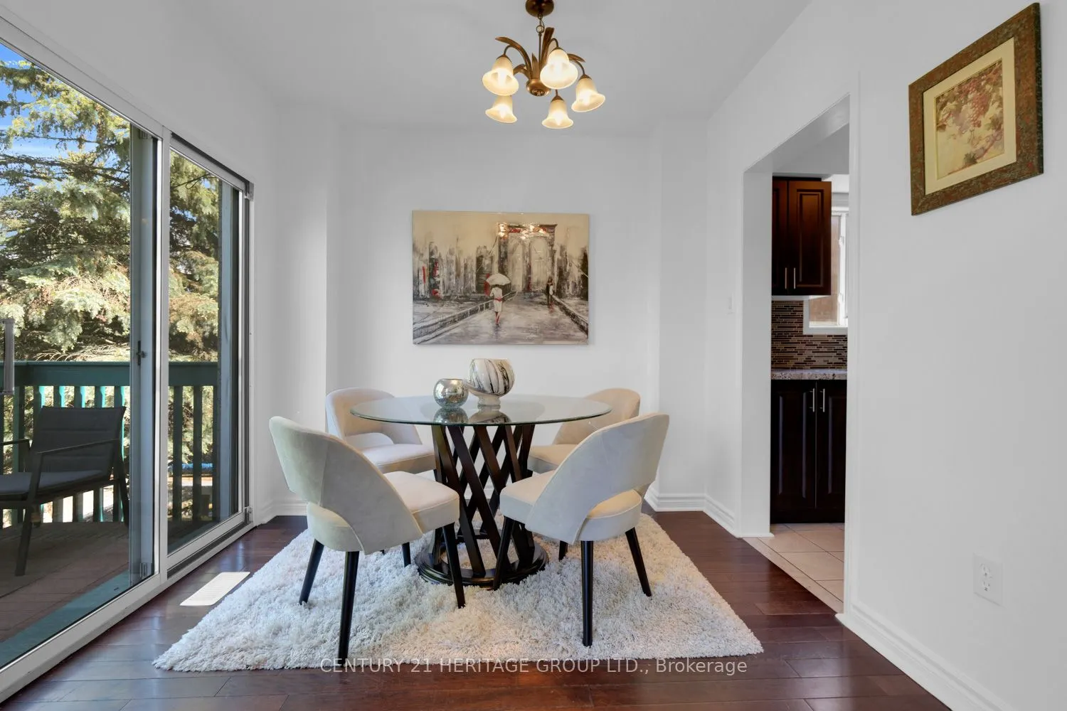 431 Carruthers Avenue, #Upper