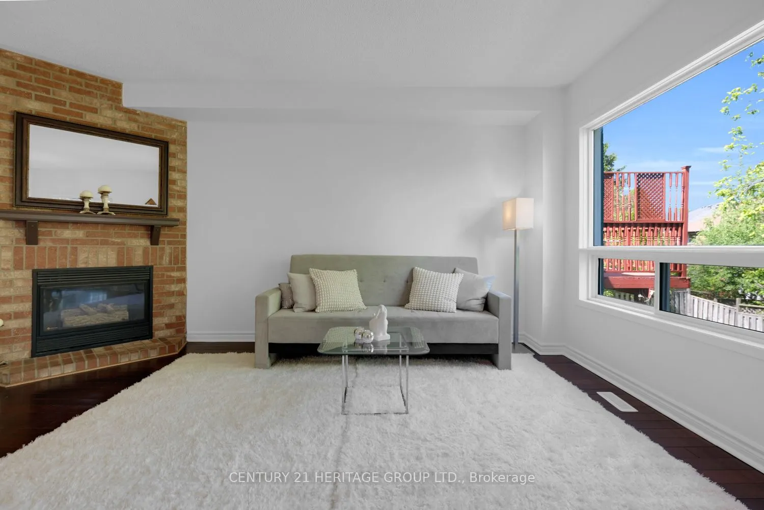 431 Carruthers Avenue, #Upper