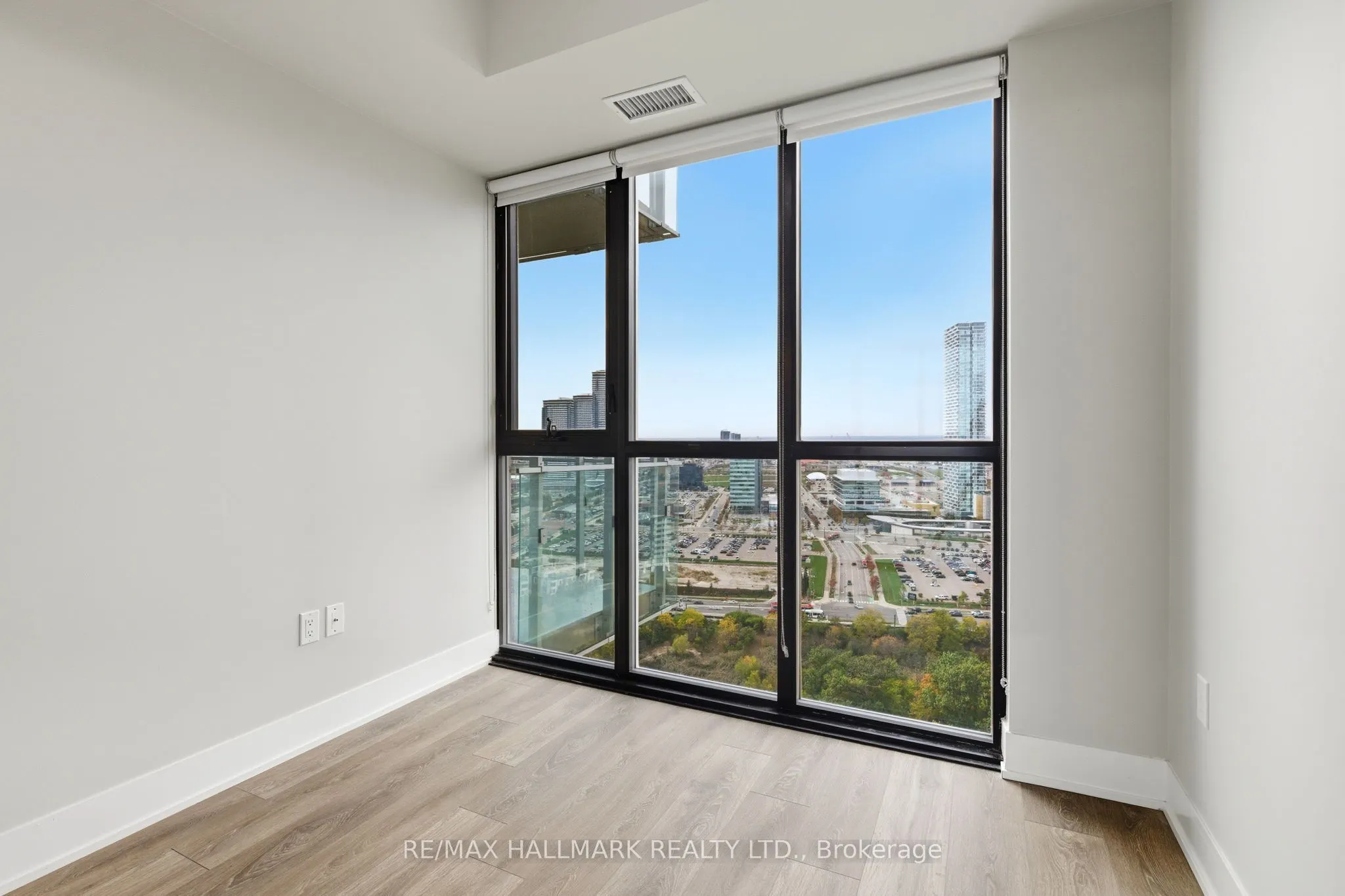 2916 Highway 7 Road W, #2406