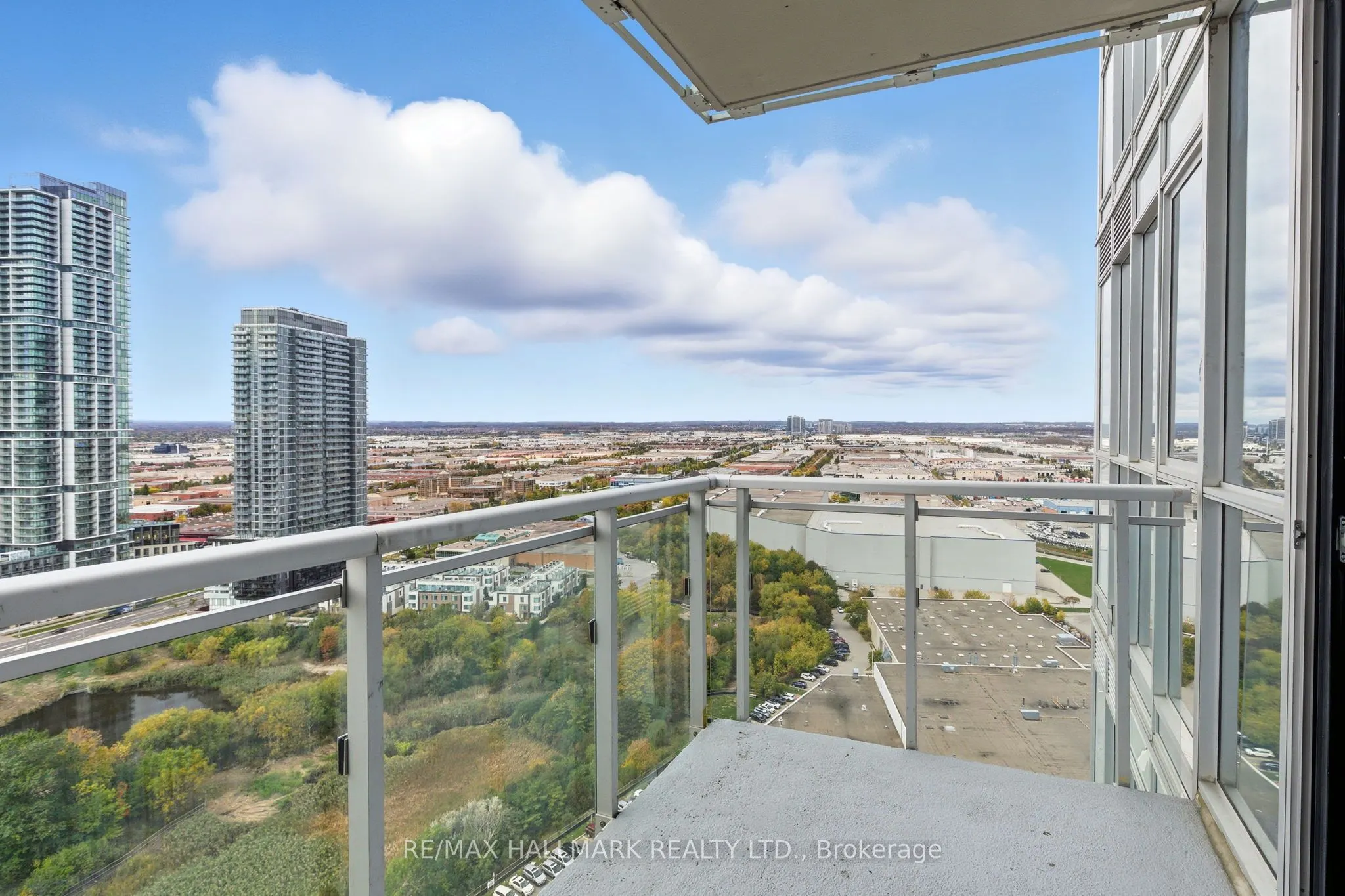 2916 Highway 7 Road W, #2406