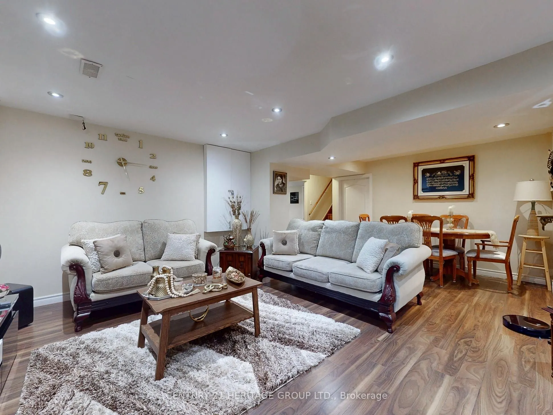 1062 Blackhall Crescent
