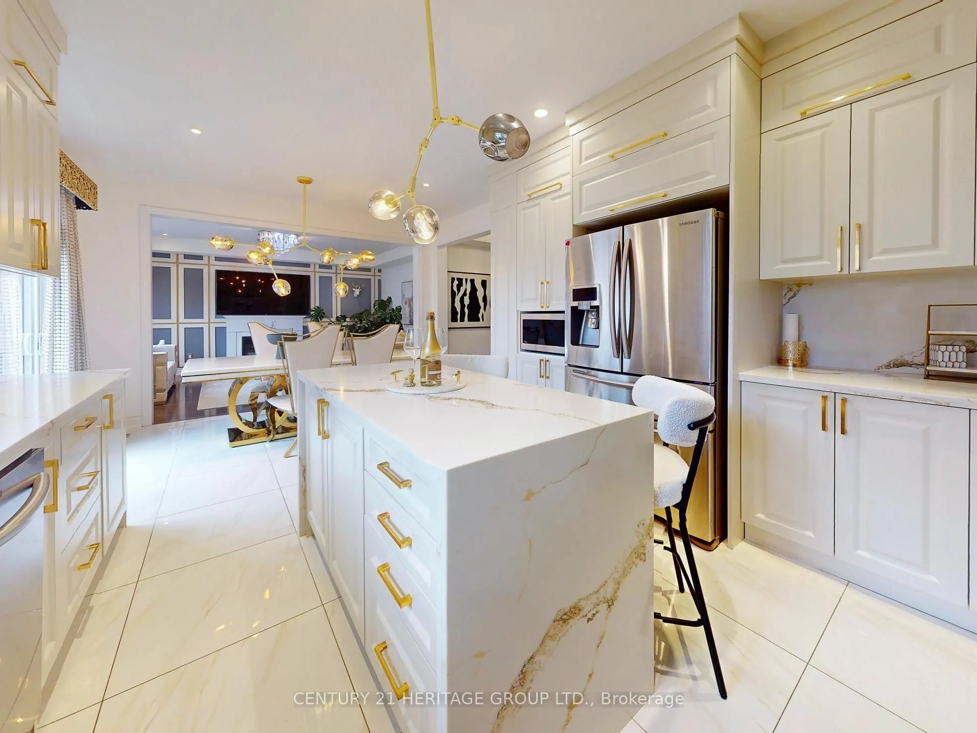 1062 Blackhall Crescent