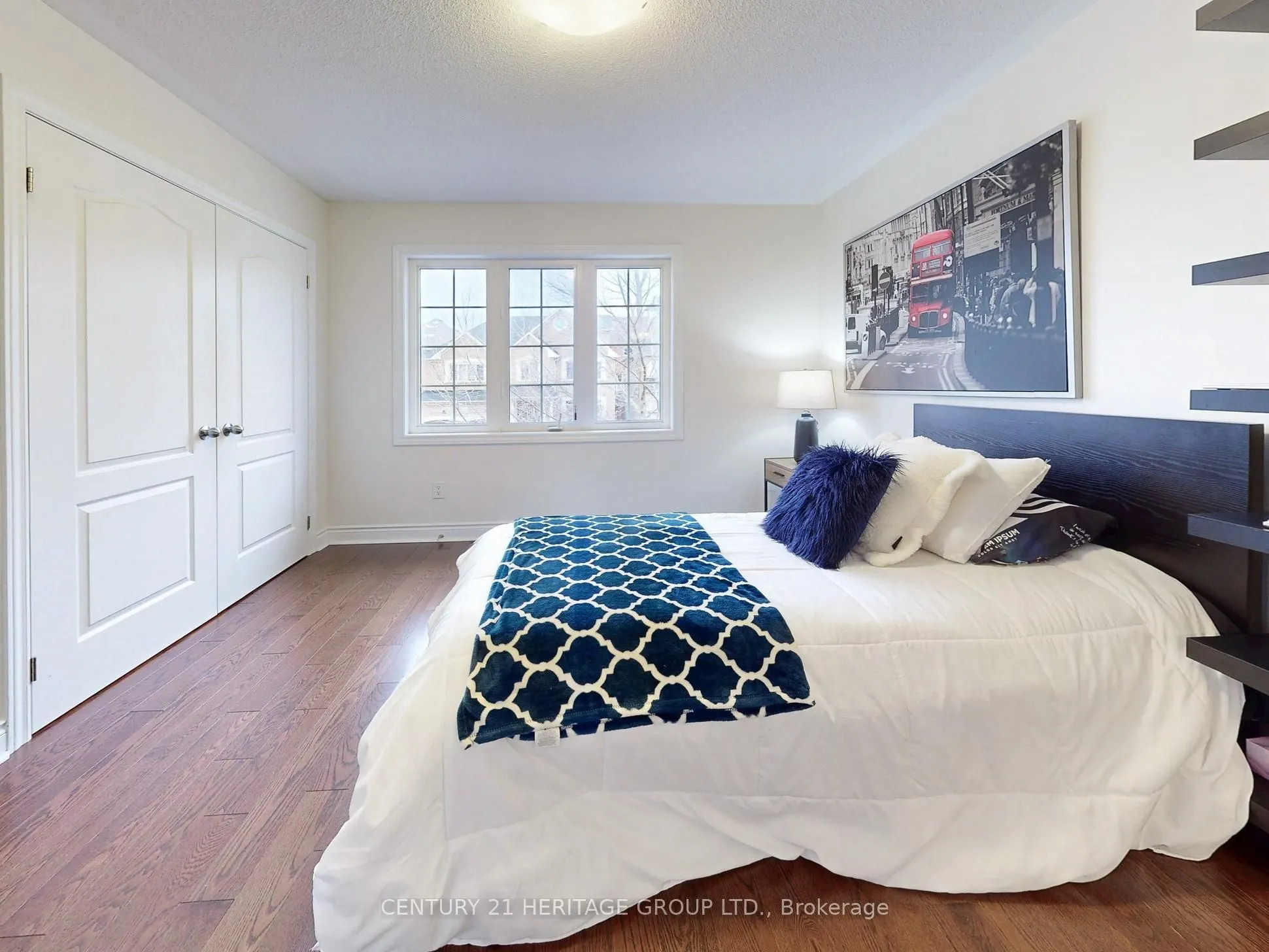 1062 Blackhall Crescent