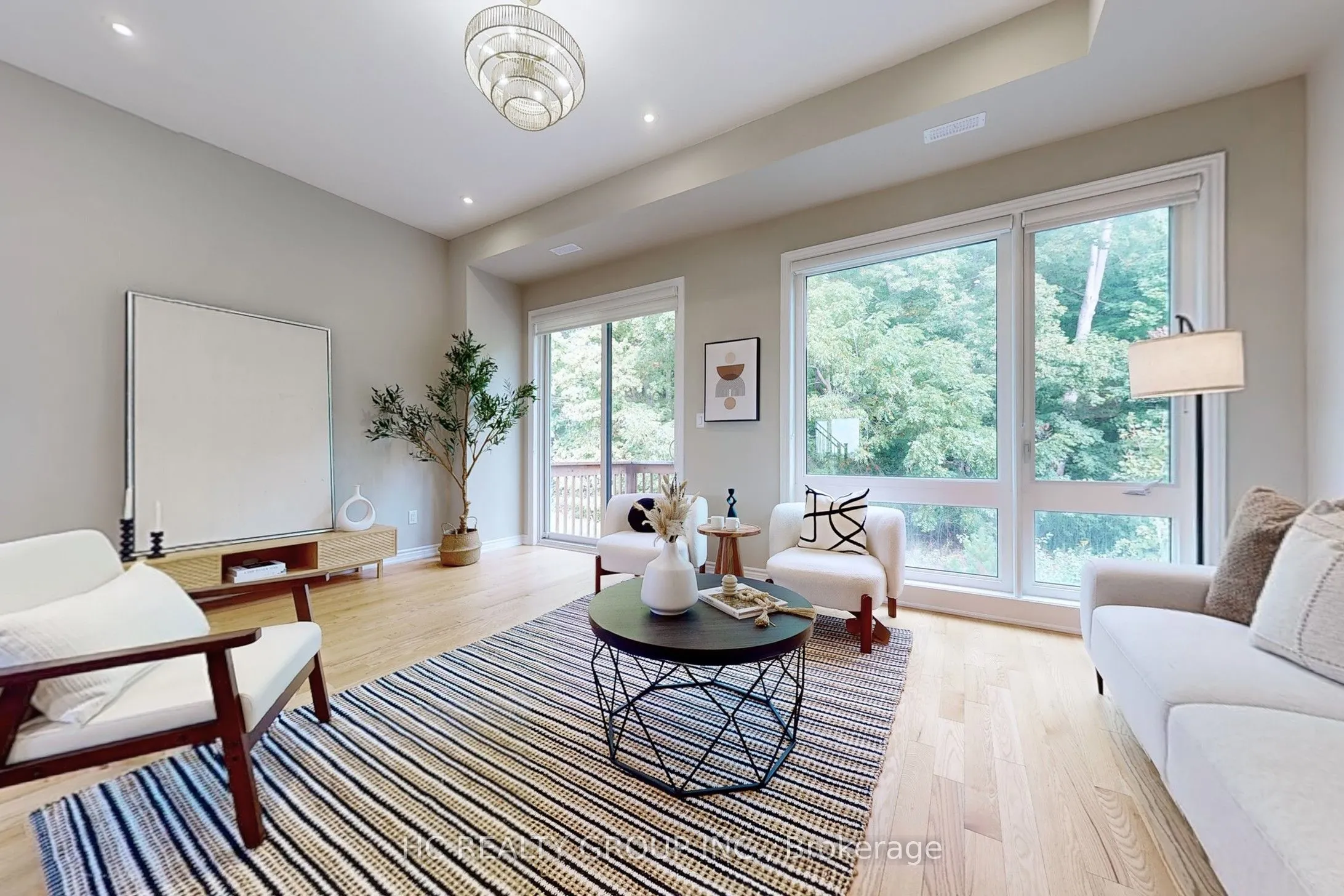 64 La Tache Crescent