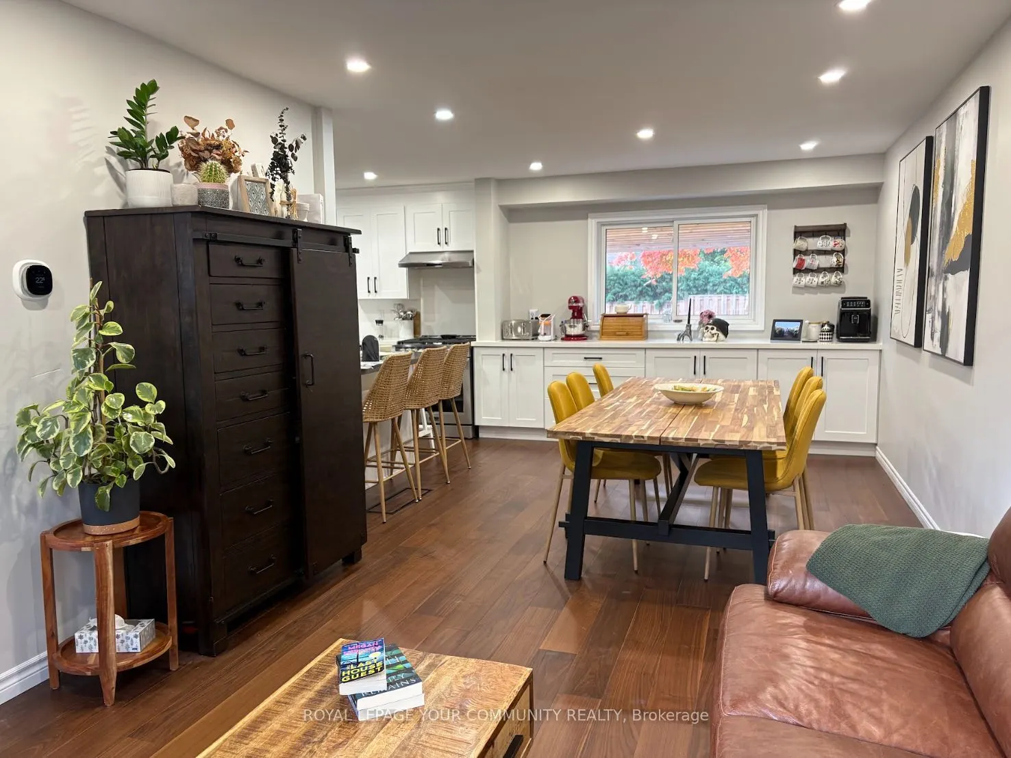 370 Erin Trail