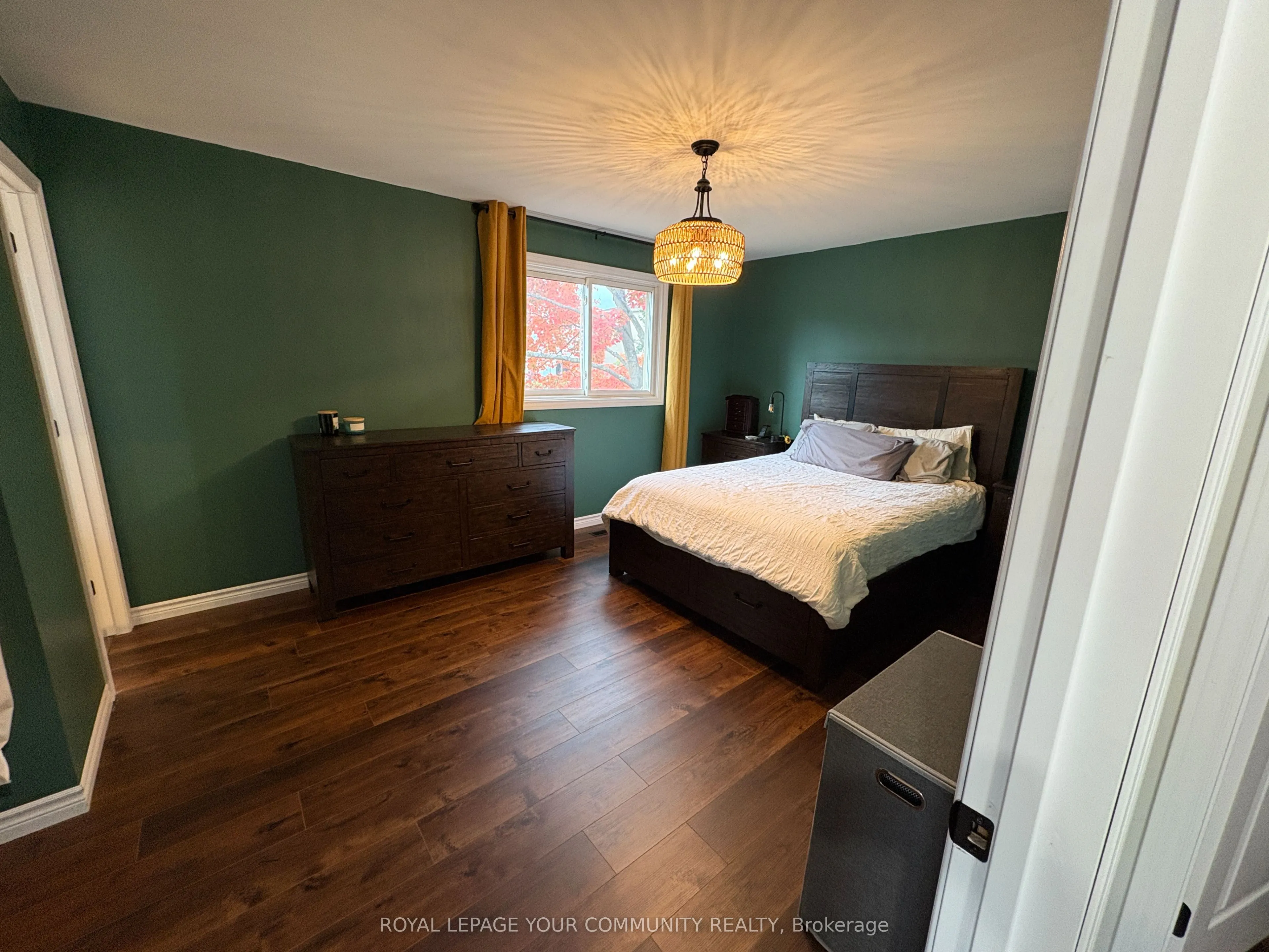 370 Erin Trail