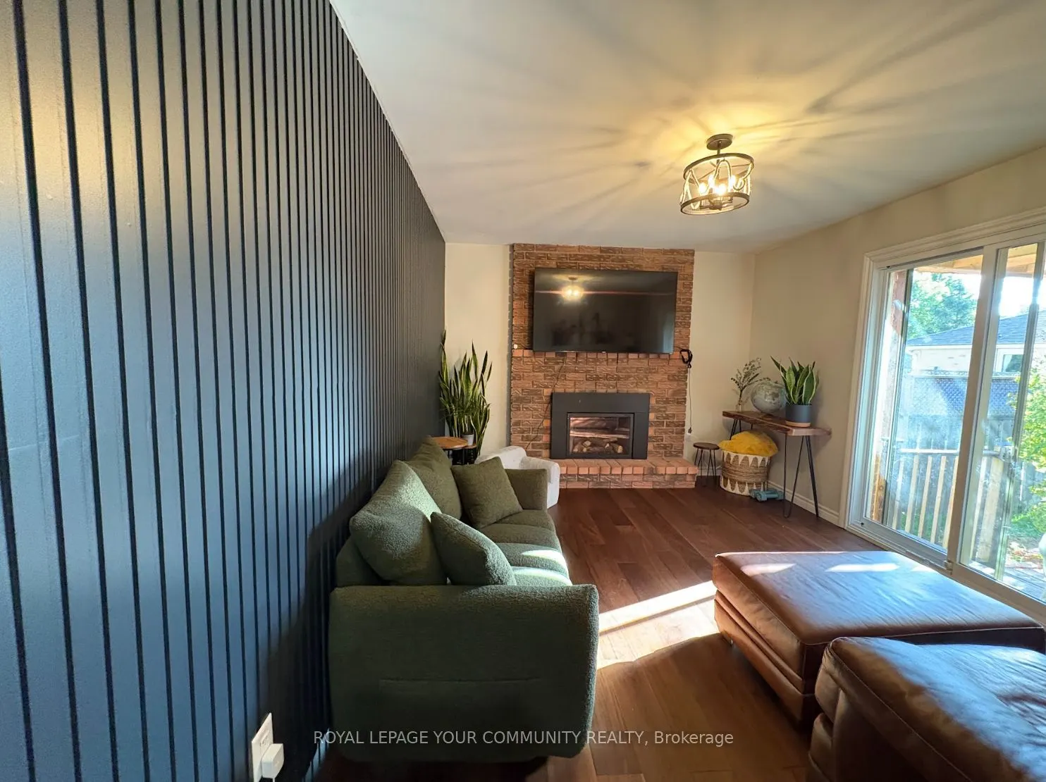370 Erin Trail