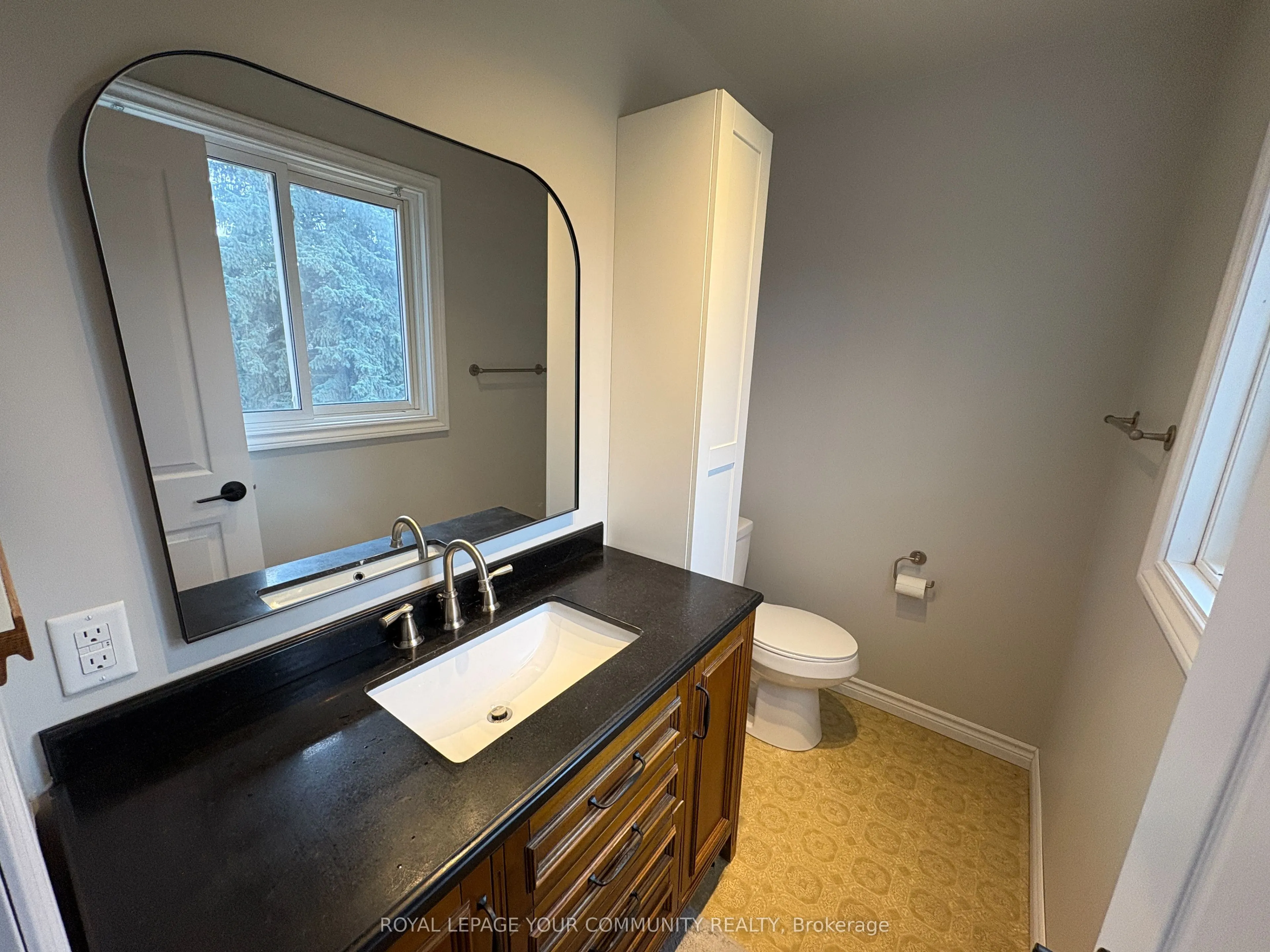370 Erin Trail