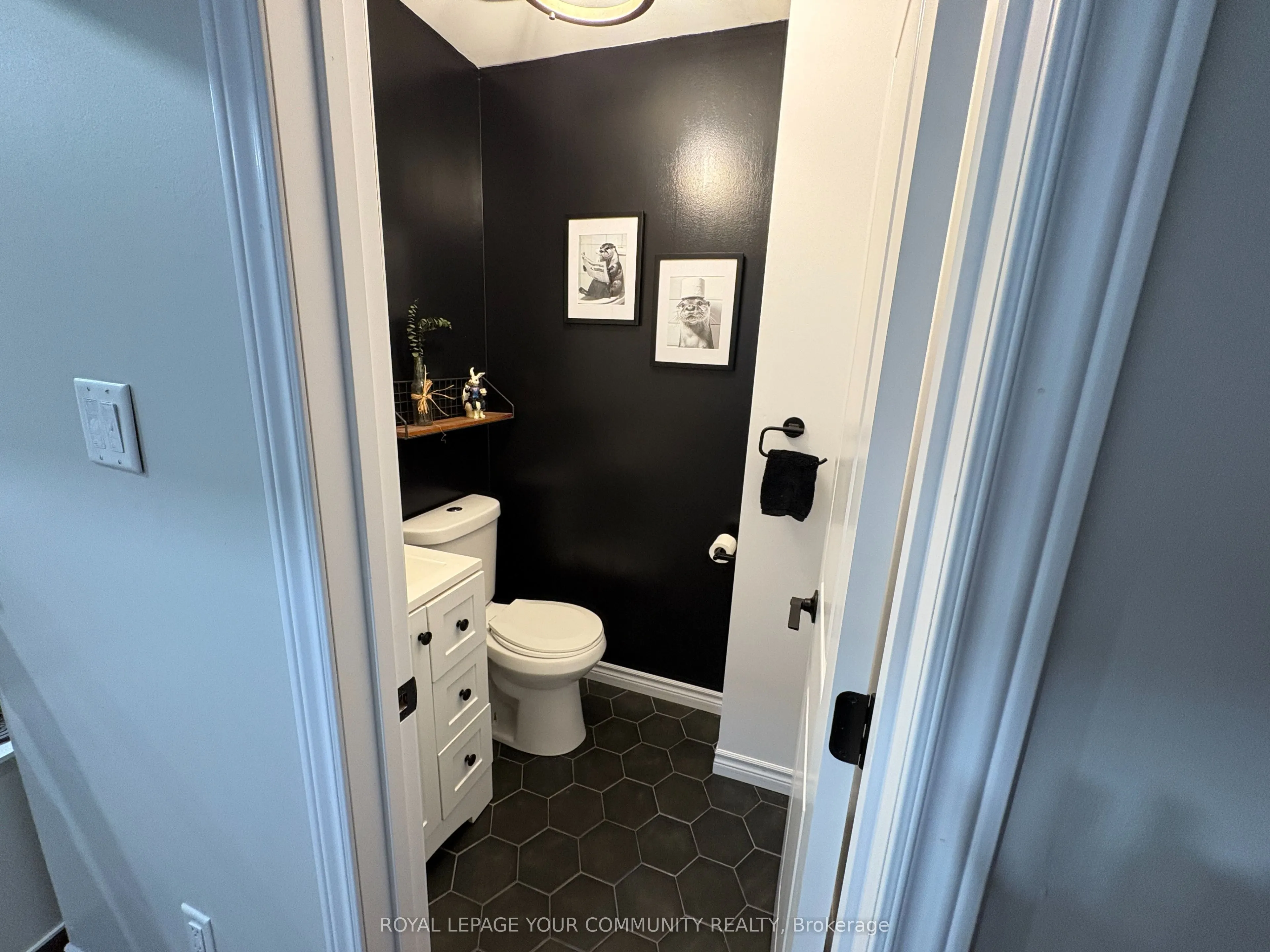 370 Erin Trail