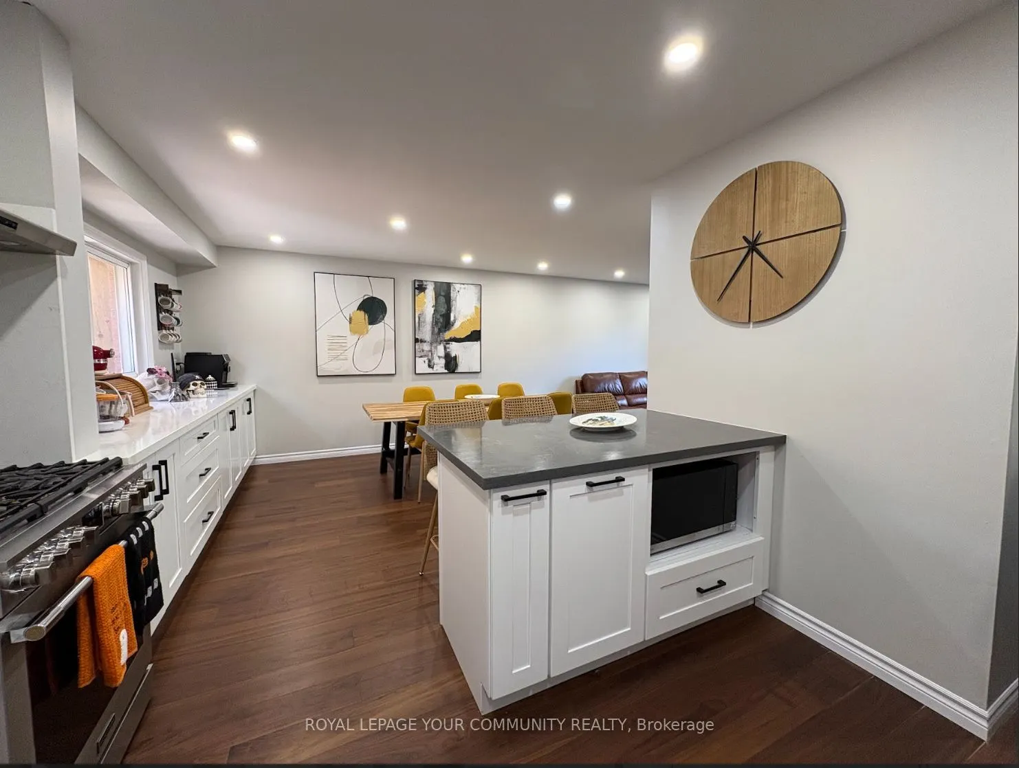 370 Erin Trail
